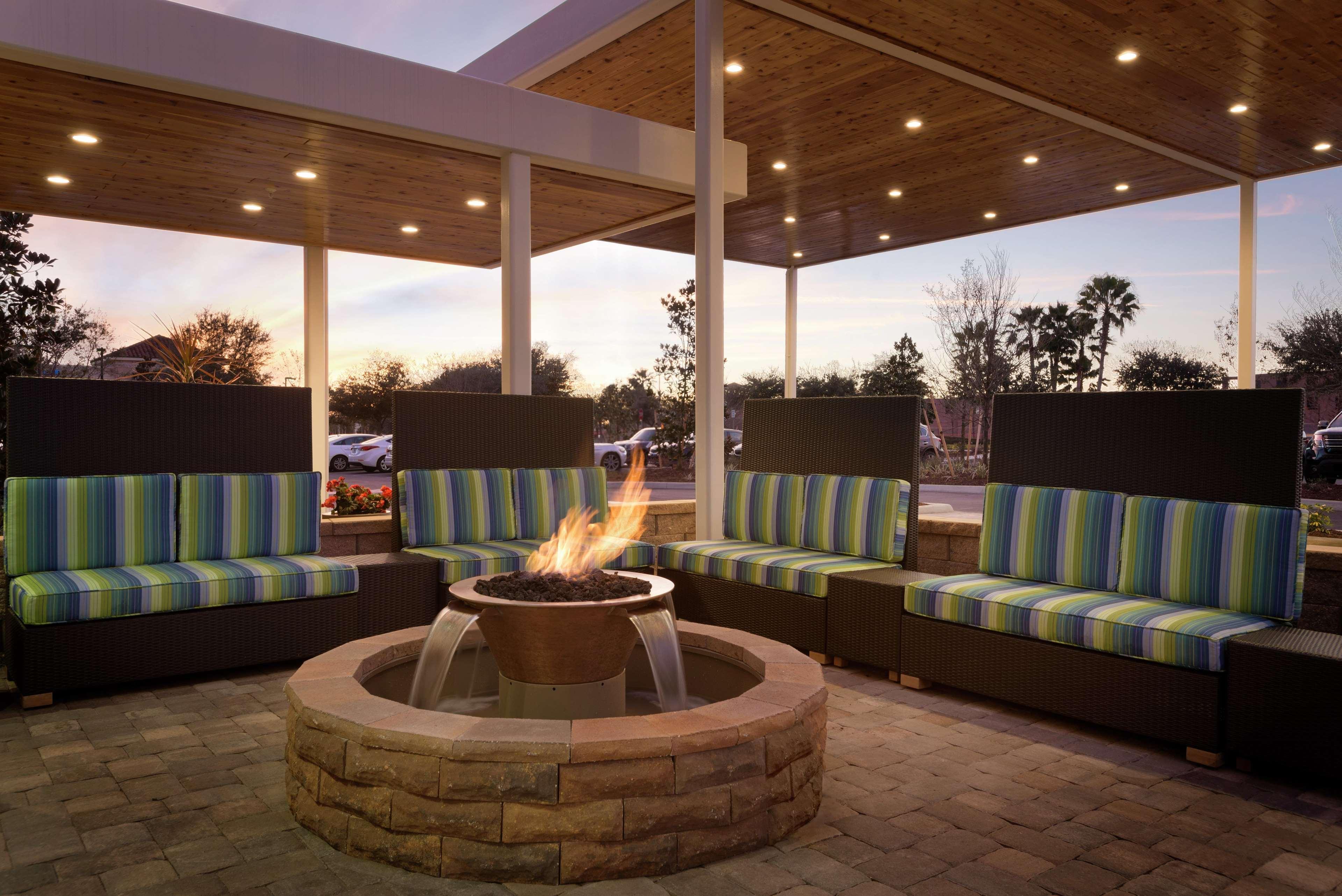 Hotel Home2 By Hilton Orlando International Drive South - Free Shuttle To Theme Parks 3*