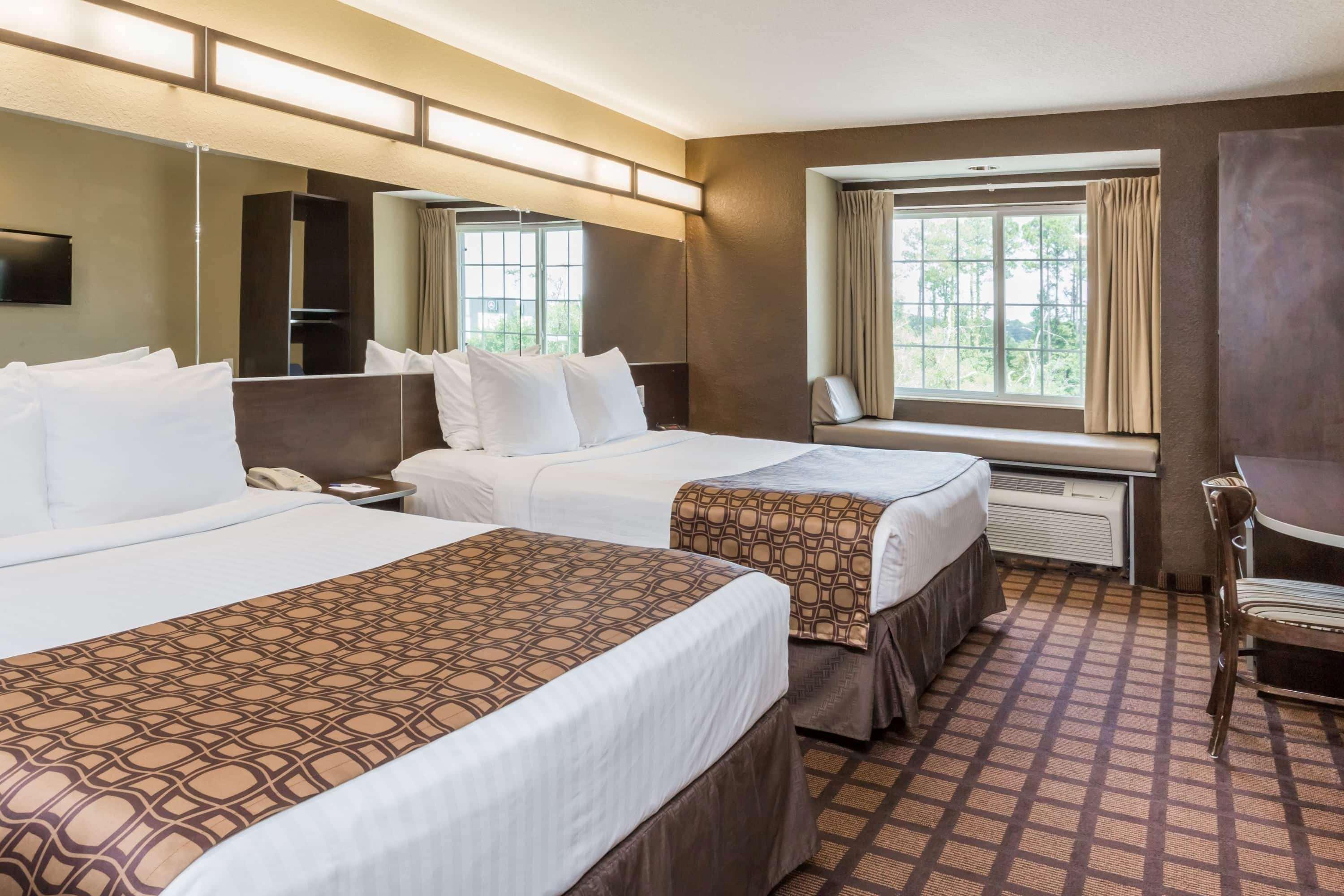 Microtel & By Wyndham Airport Jacksonville