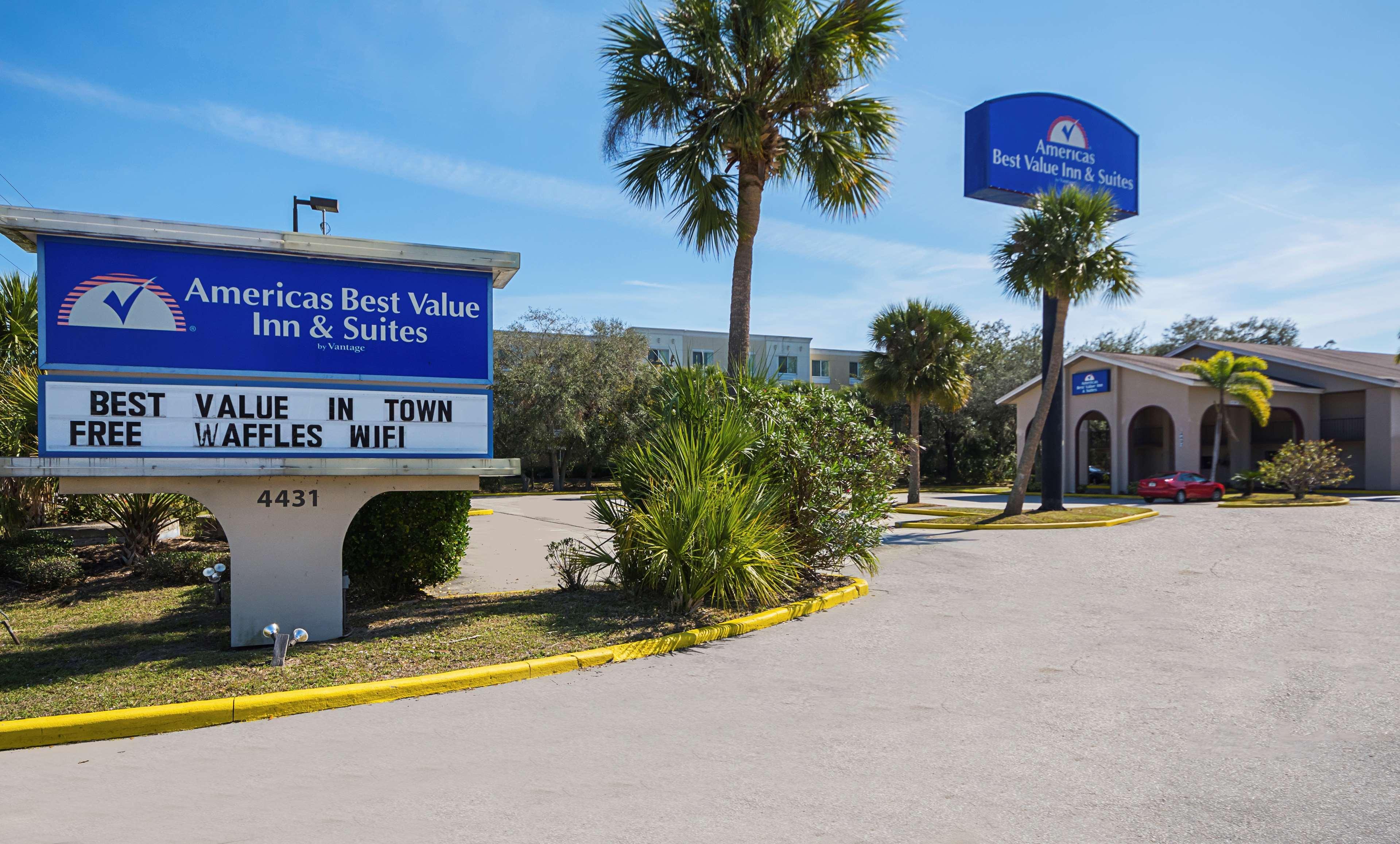 Americas Value & Motel Melbourne