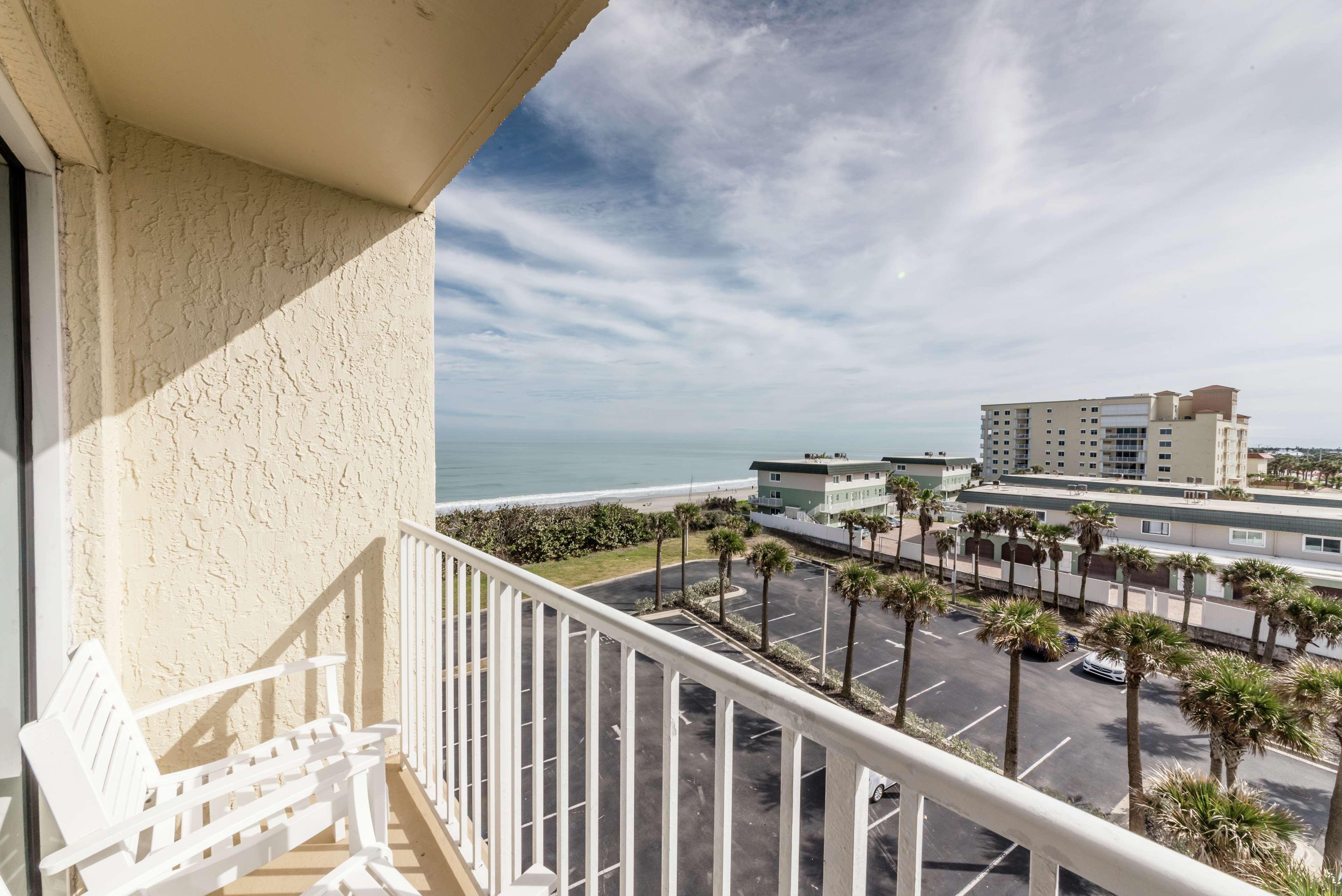 Hilton Oceanfront 3*