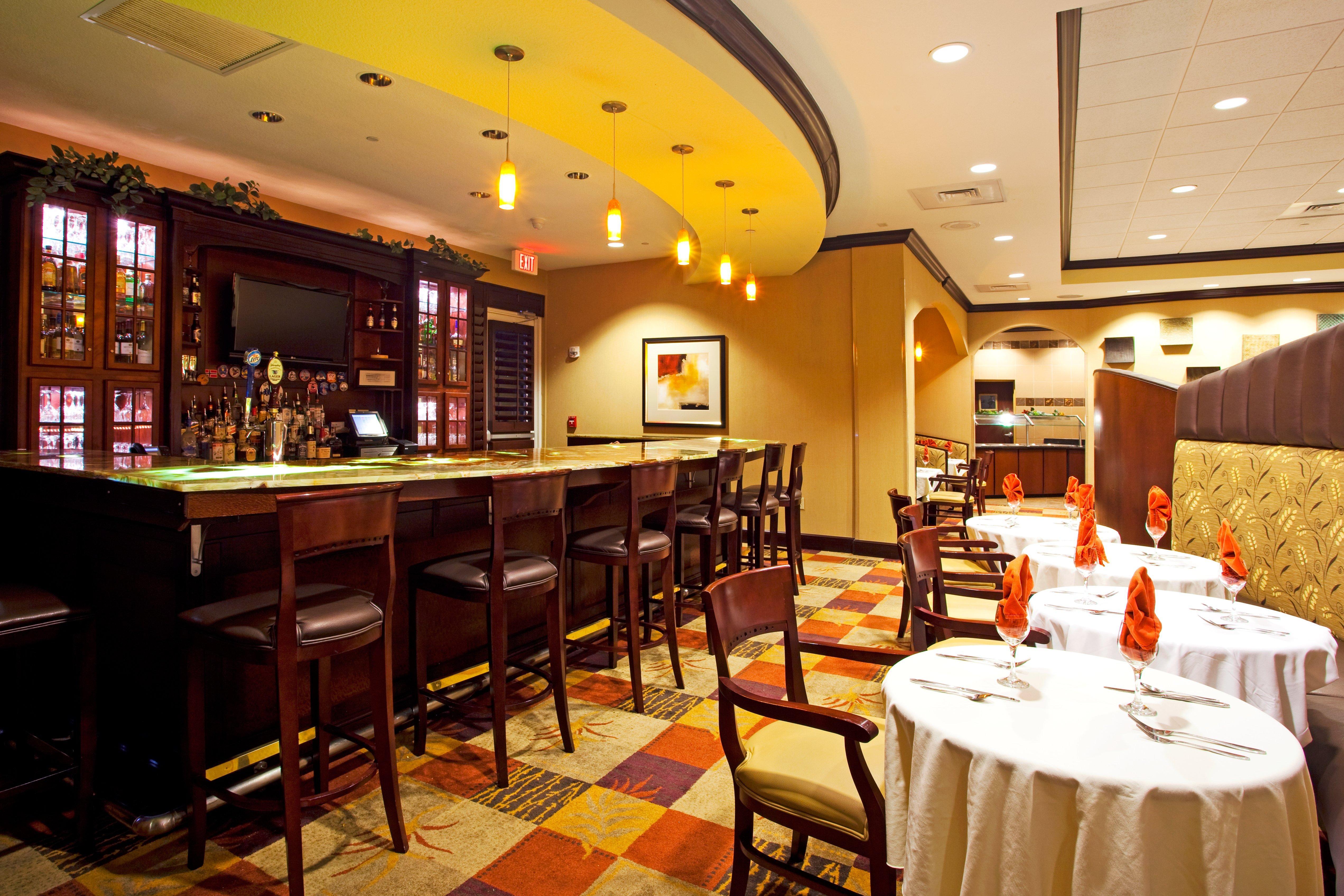 & - - Wells Rd. Hotel 3*