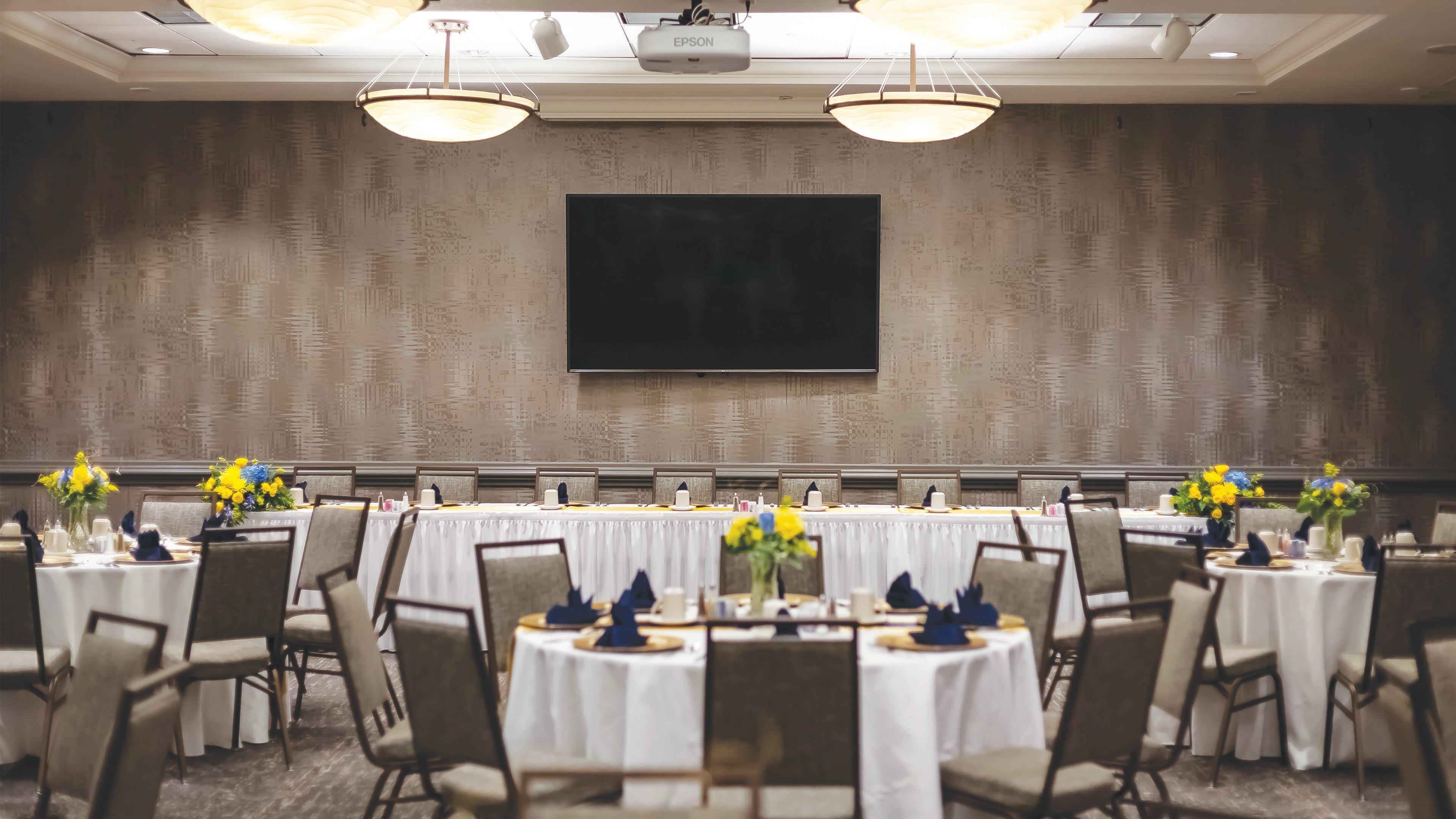 Hotel & - - Wells Rd. 3*