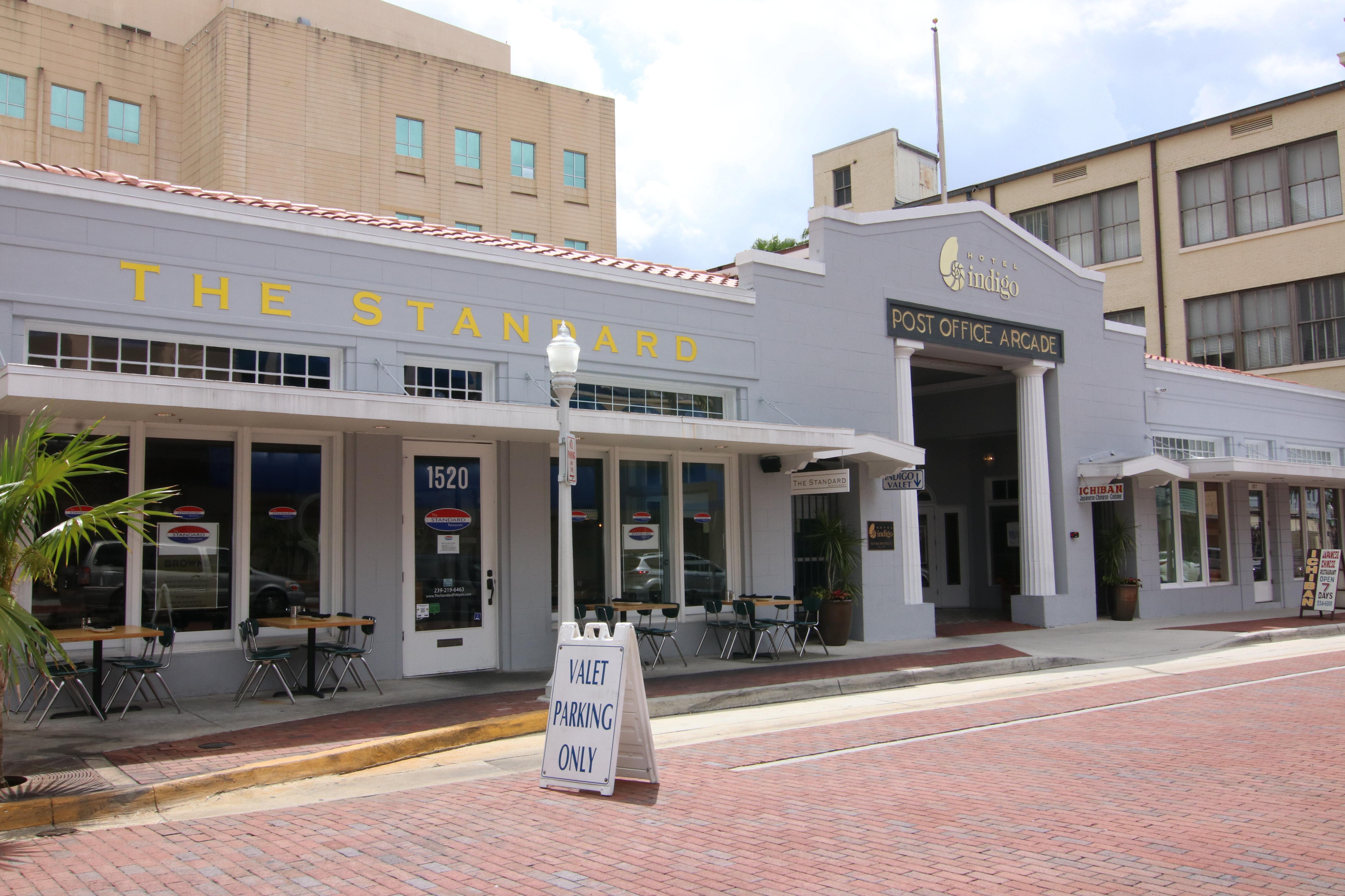 Hotel The Banyan Myers, Tapestry Collection By Hilton Fort Myers