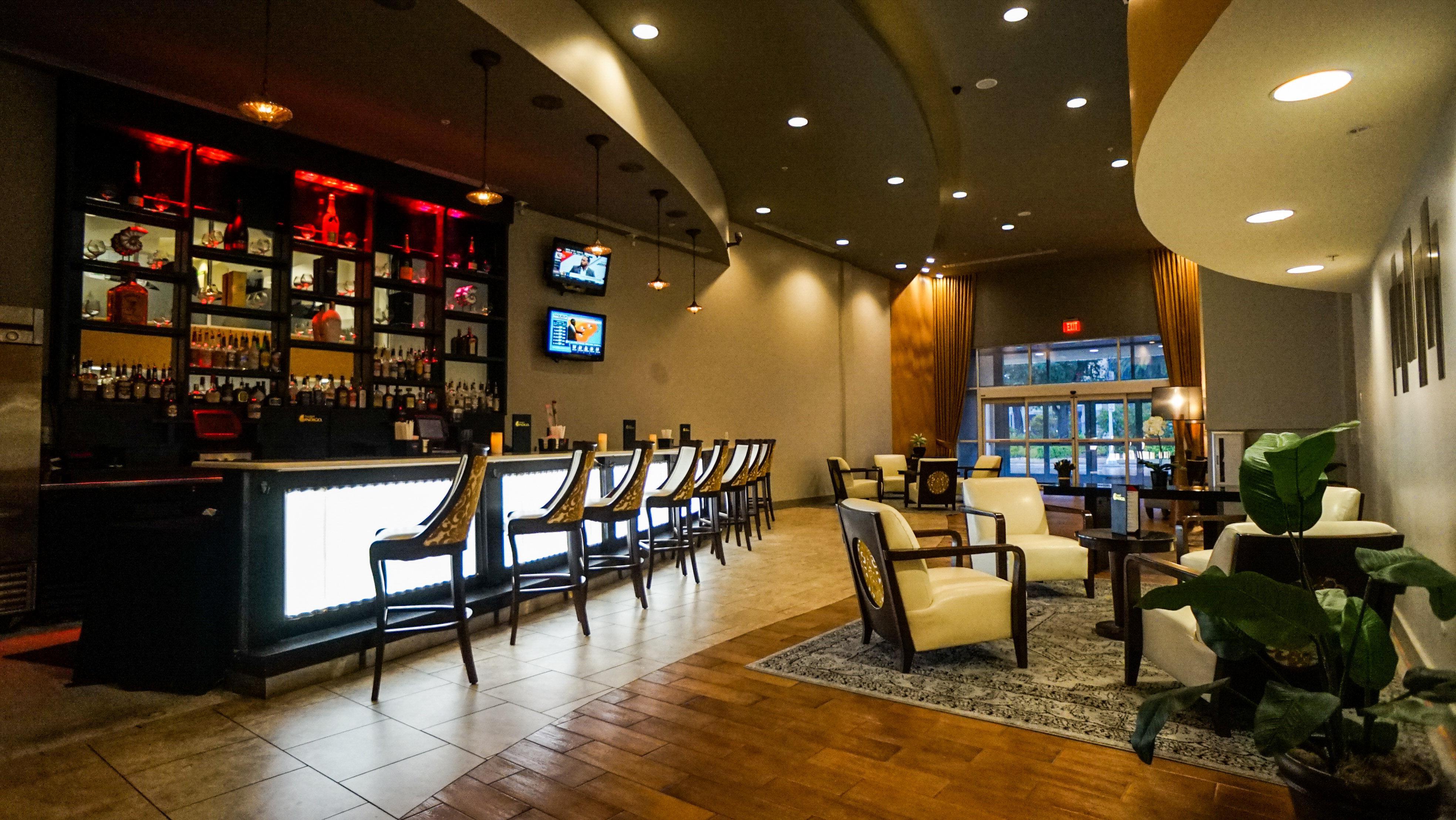 The Banyan Myers, Tapestry Collection By Hilton Fort Myers