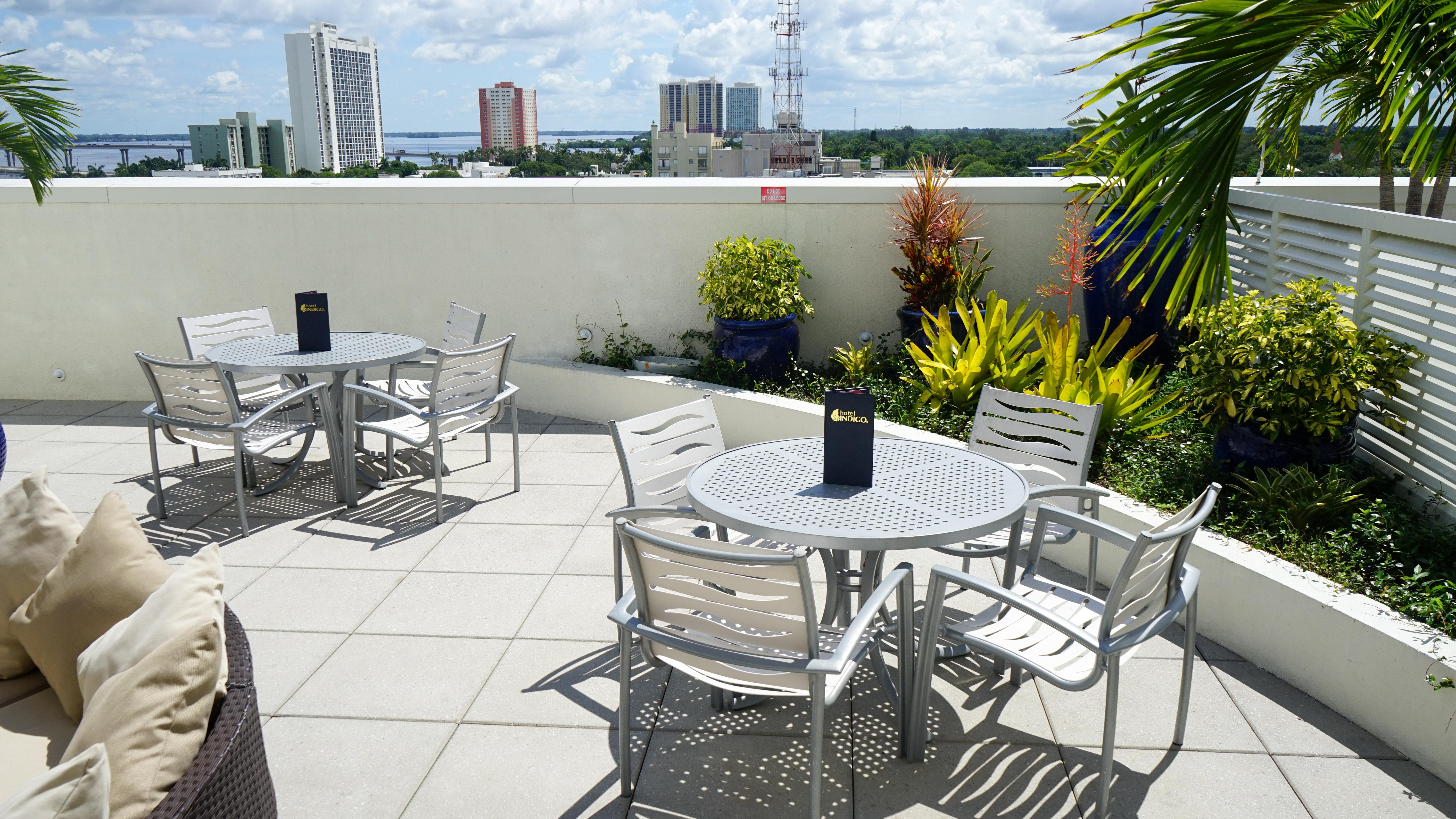 Hotel The Banyan Myers, Tapestry Collection By Hilton 4*