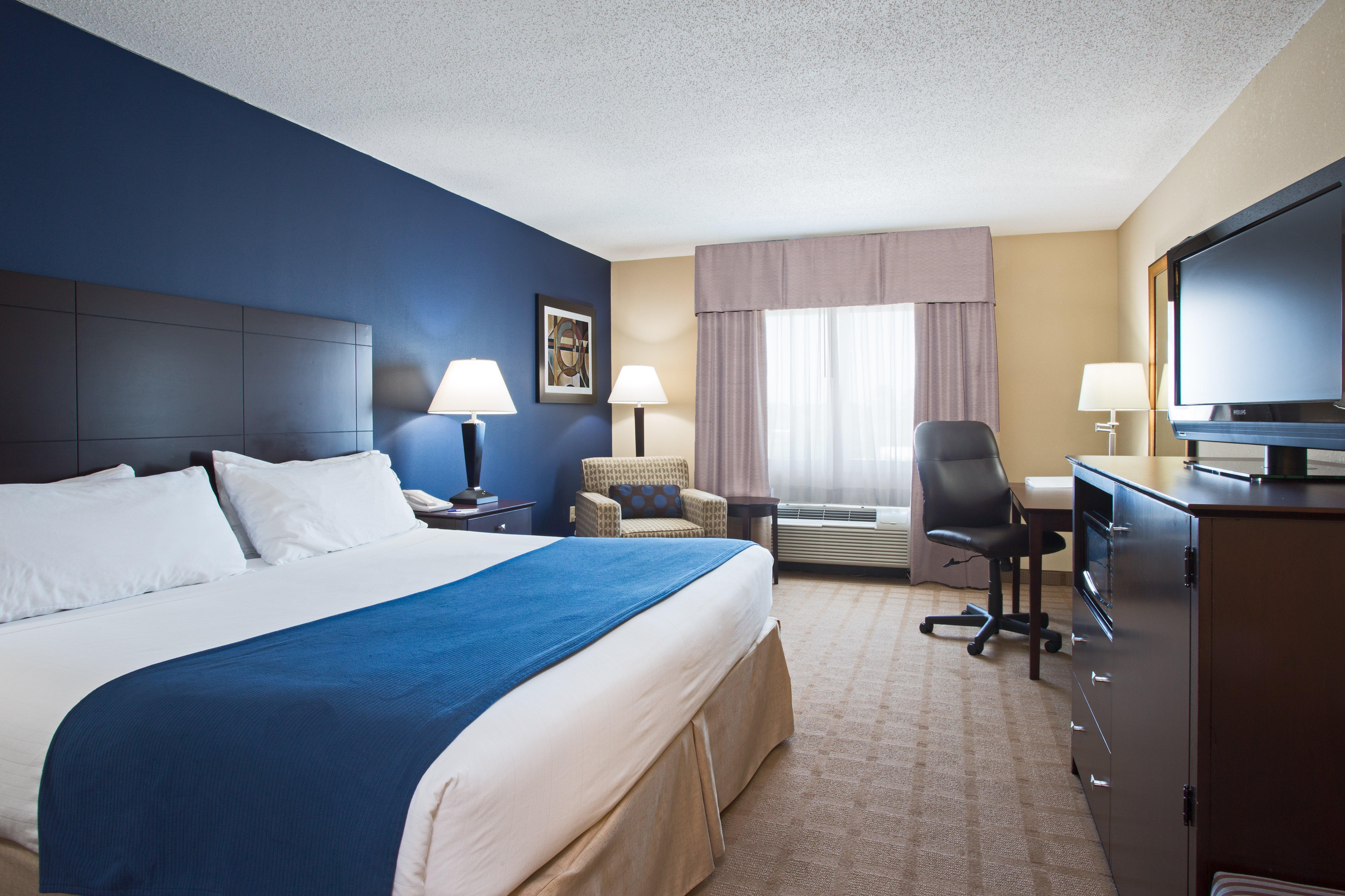 Express & Pierce West By Ihg Fort Pierce