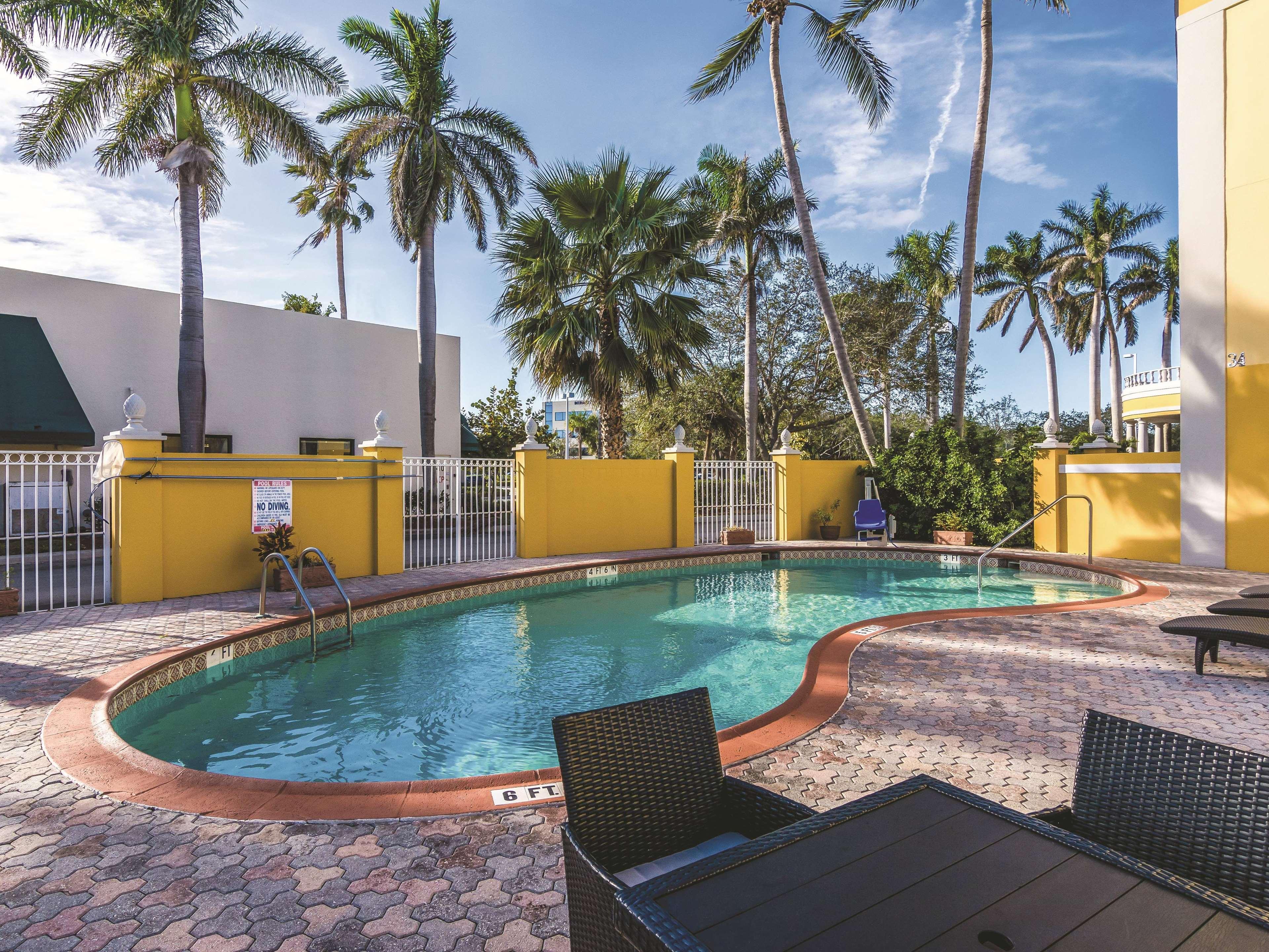 Hotel La Quinta By Wyndham 3*