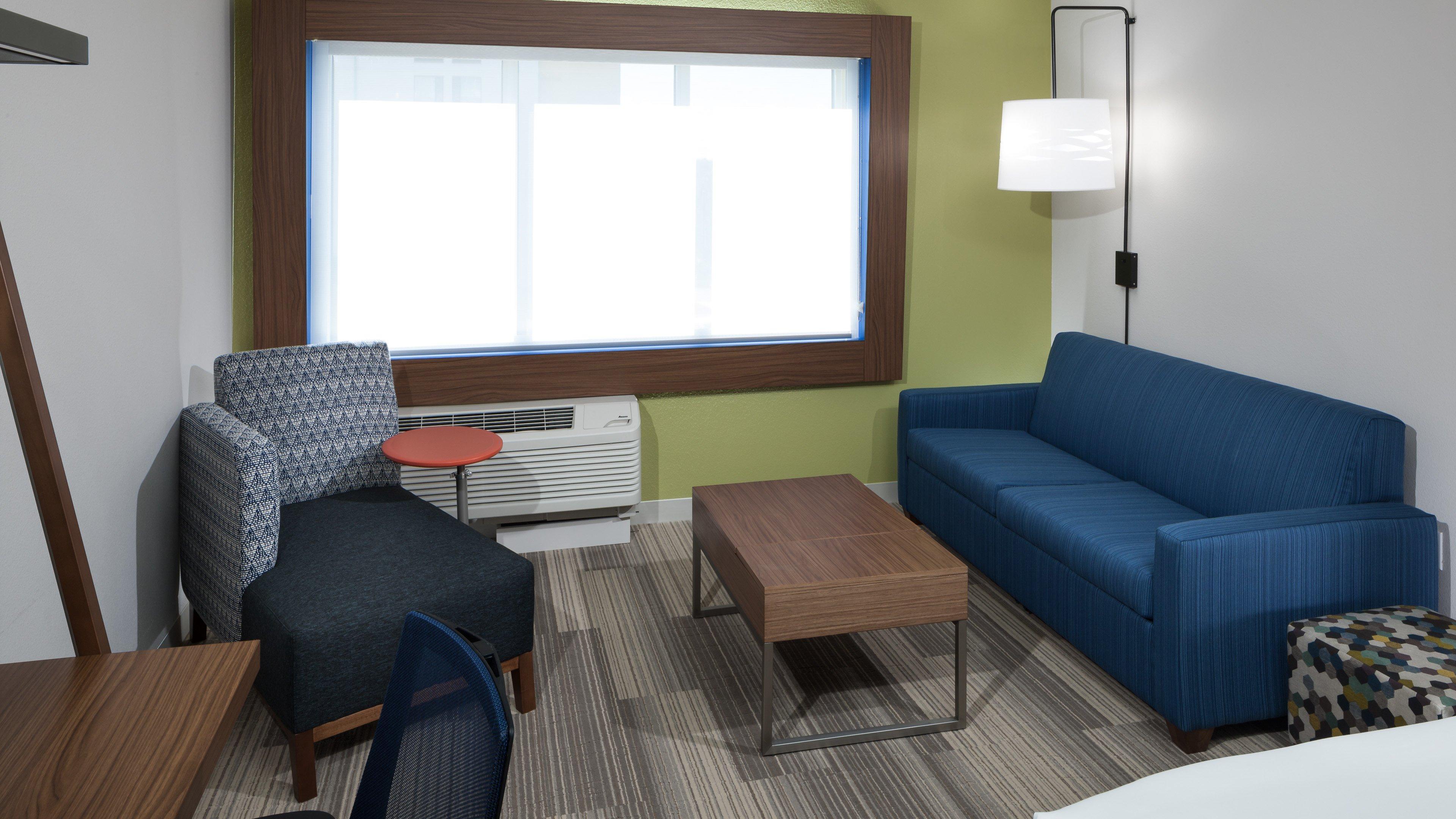Holiday Inn Express & Suites - Orlando At Seaworld By Ihg Hotel