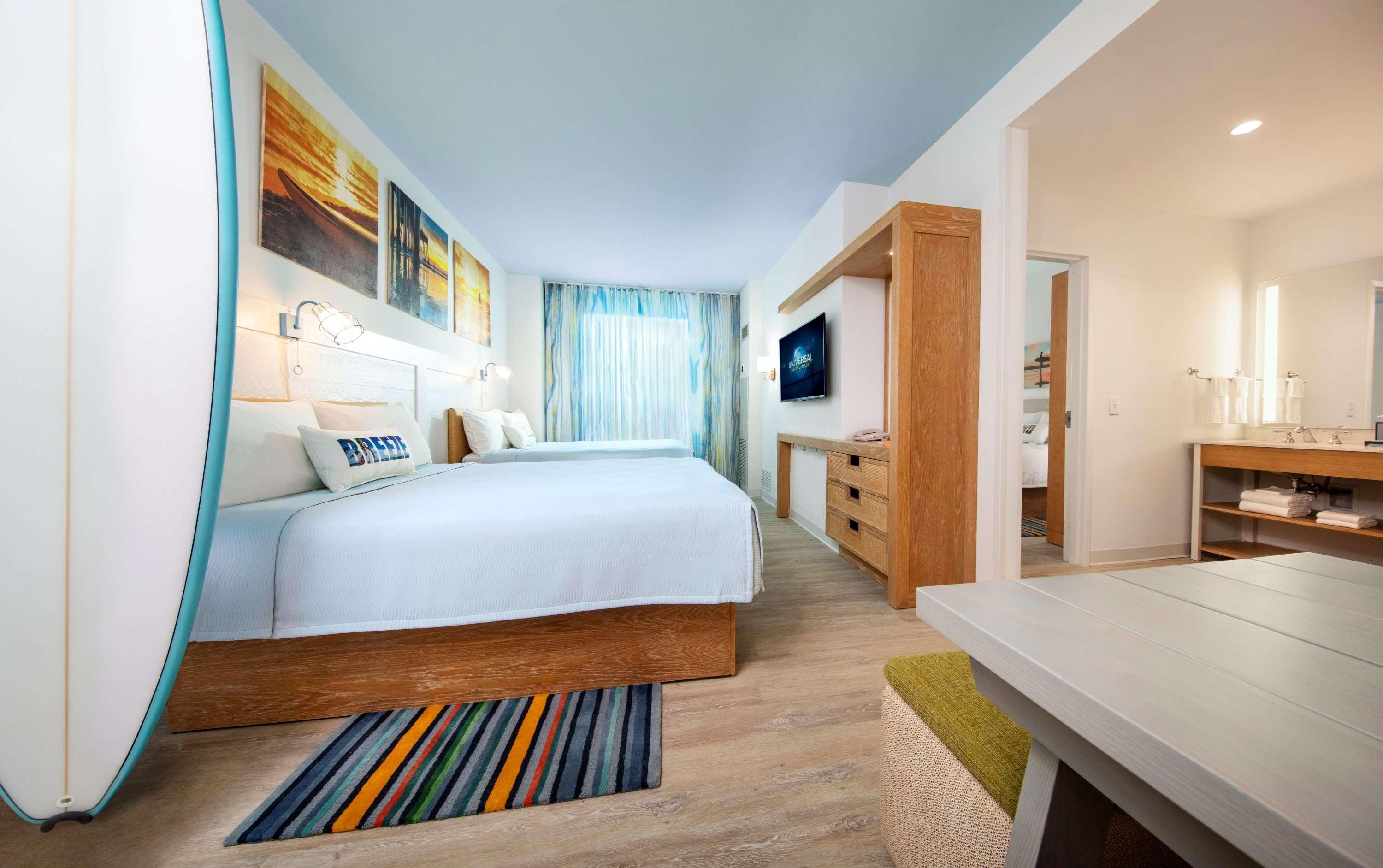 Universal's Endless Summer - Dockside And 3*
