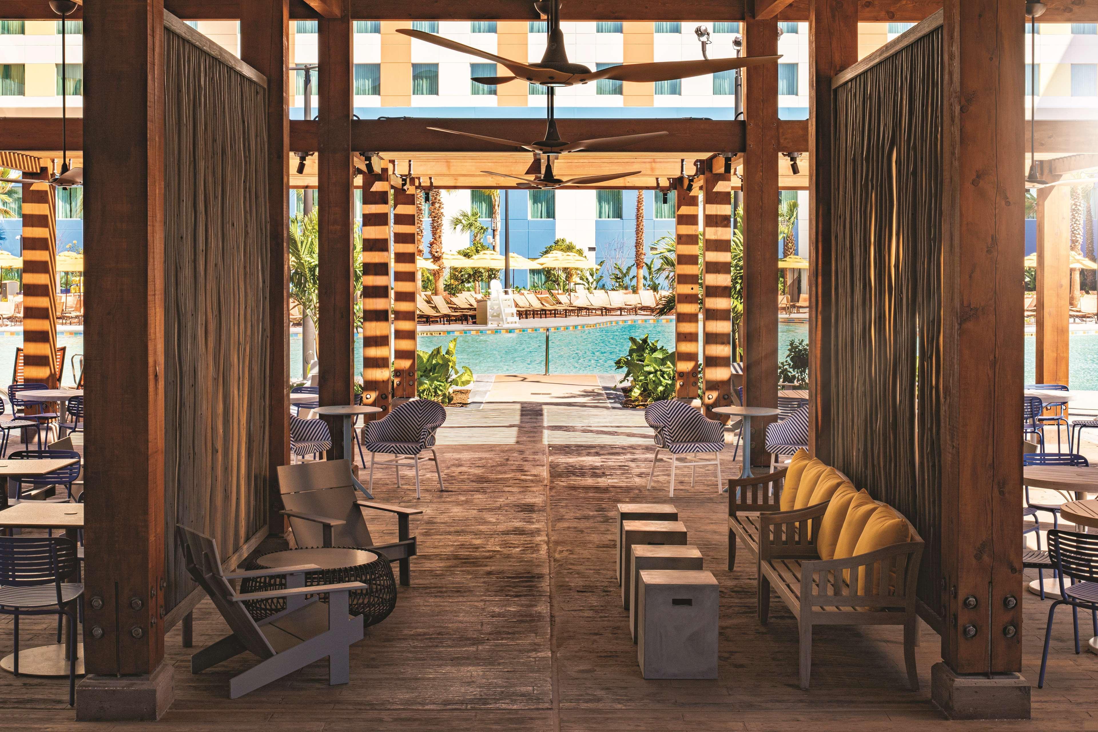 Resort Universal's Endless Summer - Dockside And 3*