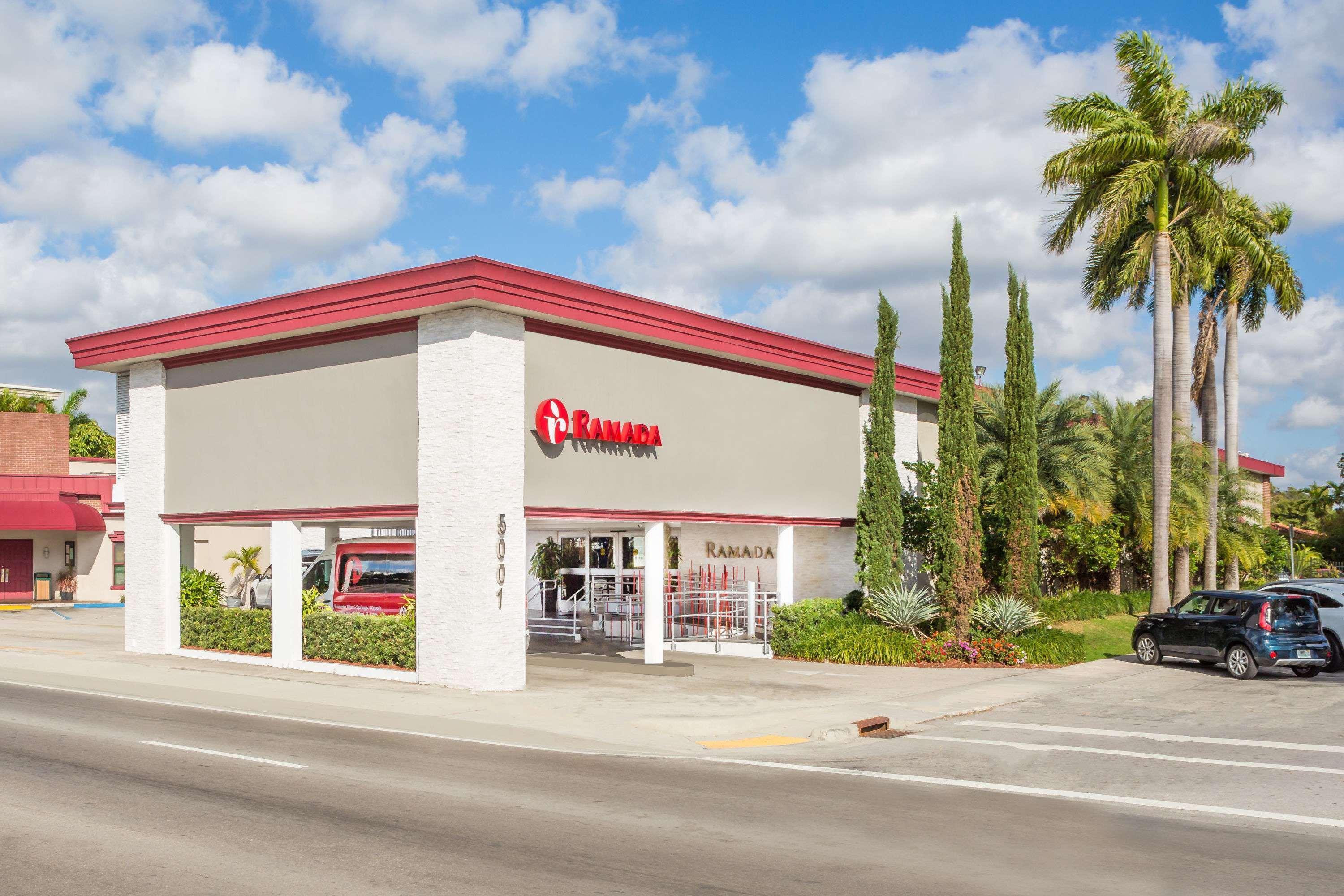 Ramada By Wyndham Miami Springs/miami International Airport 3*