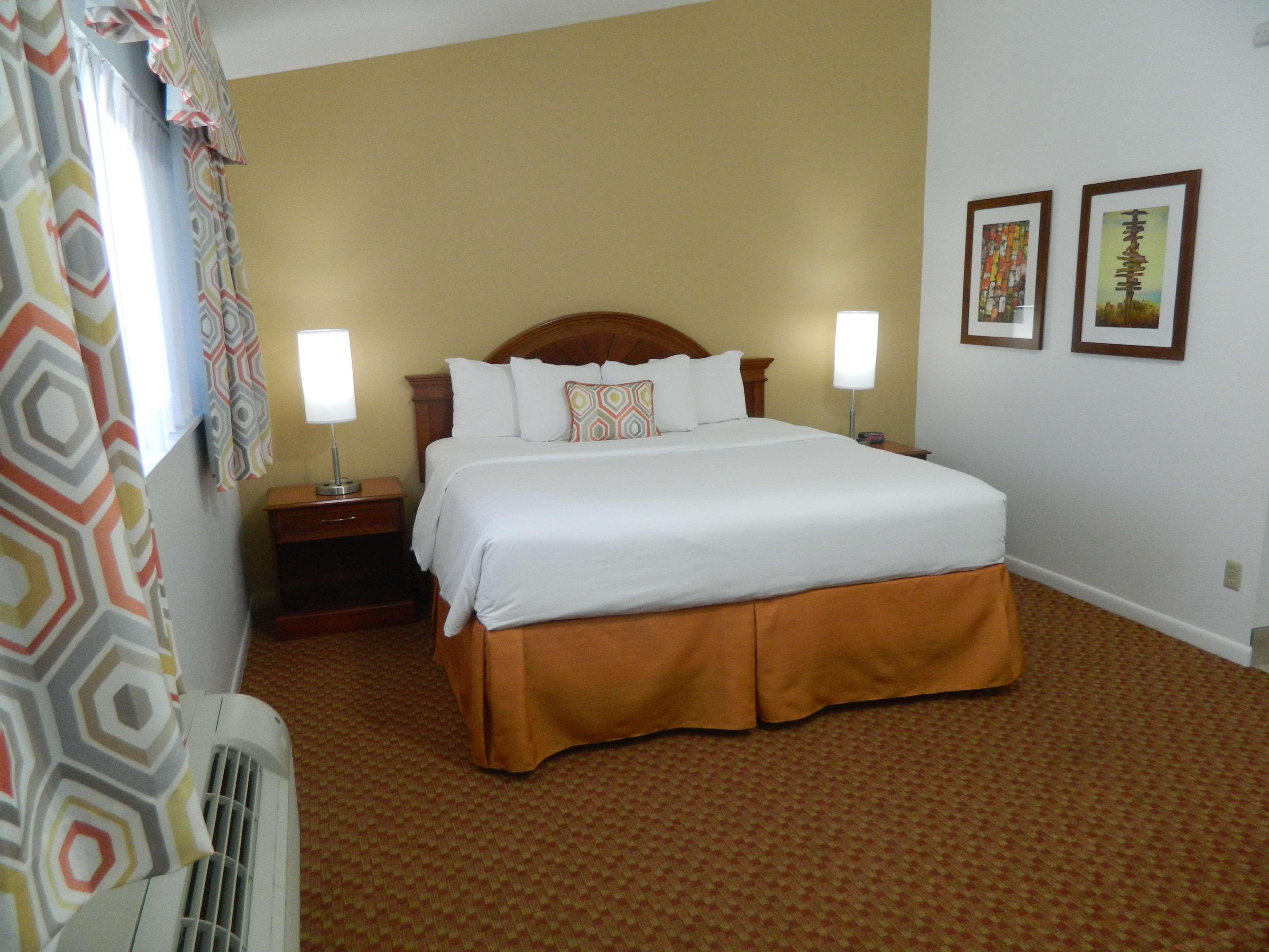 Hotel Western Port St. Lucie