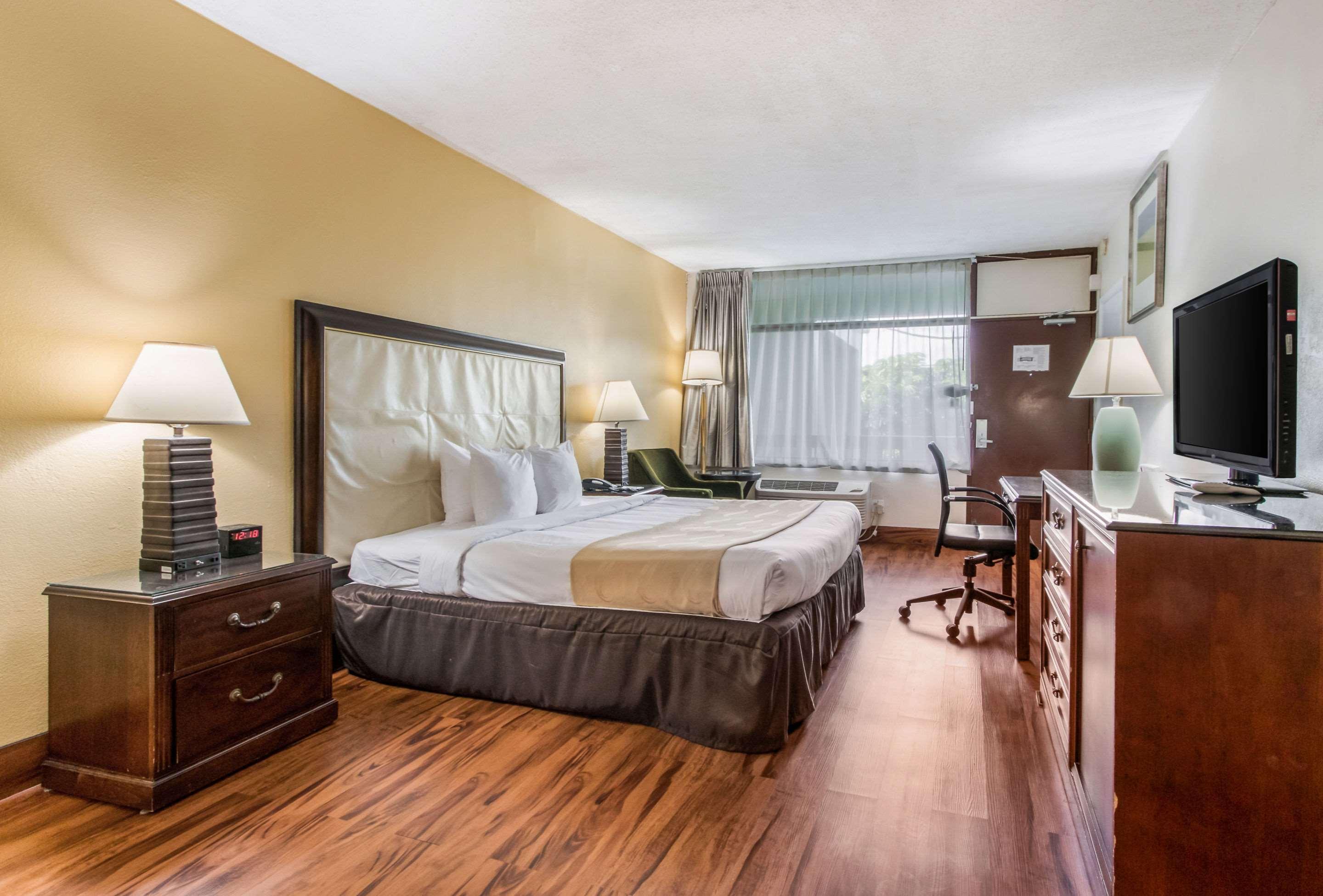 Hotel Quality Area 3*
