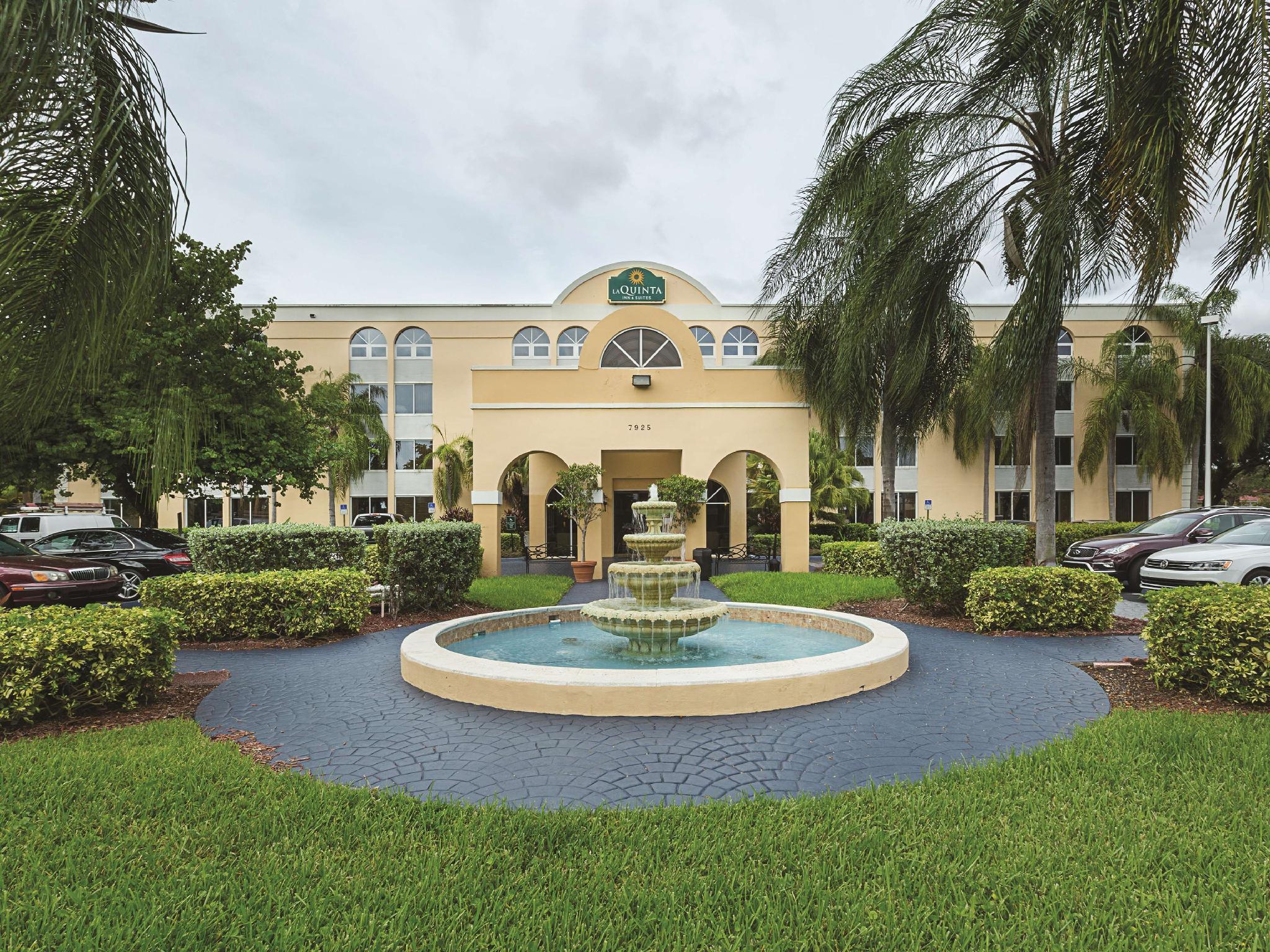 La Quinta By Wyndham Miami Lakes