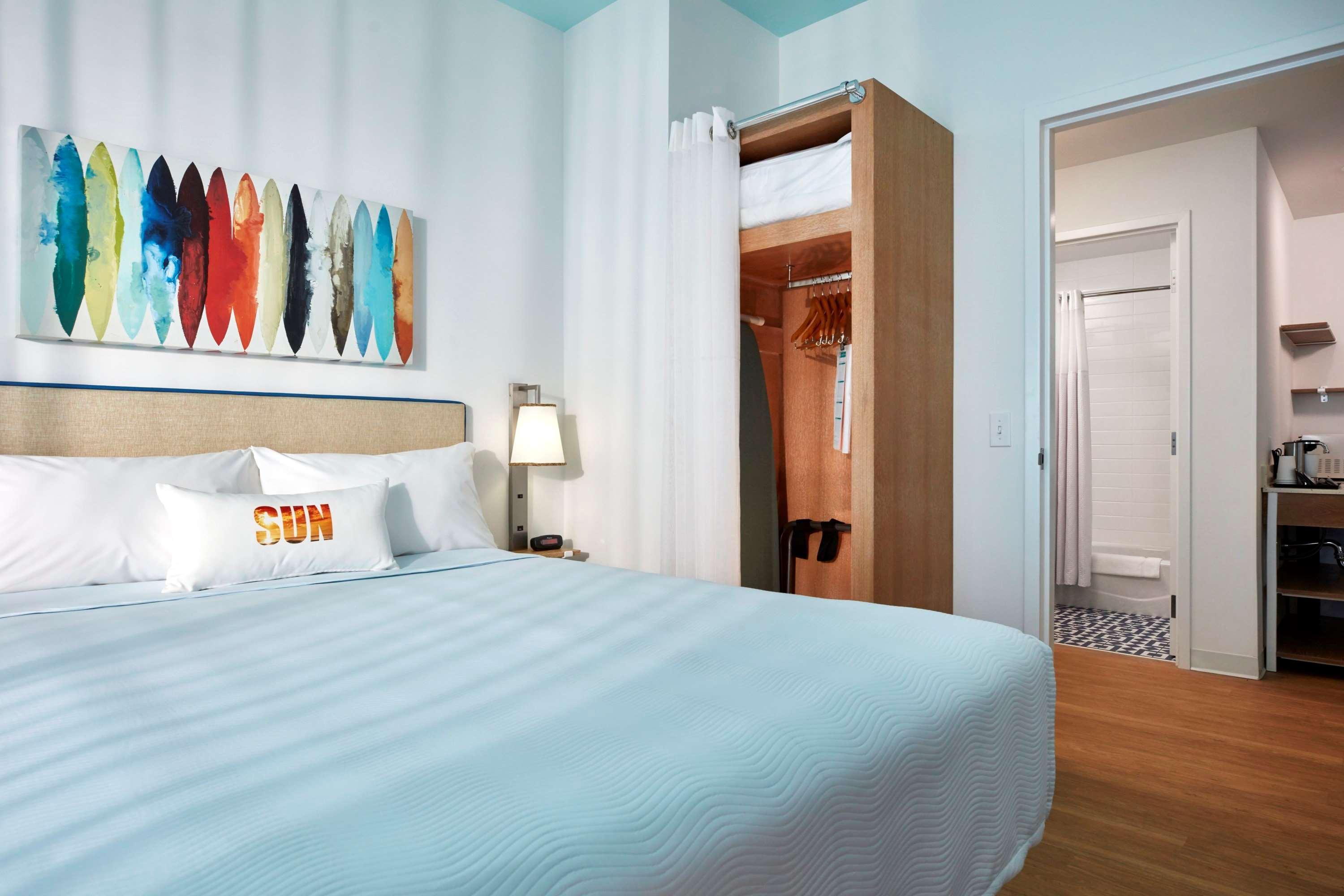 Resort Universal's Endless Summer - Surfside And