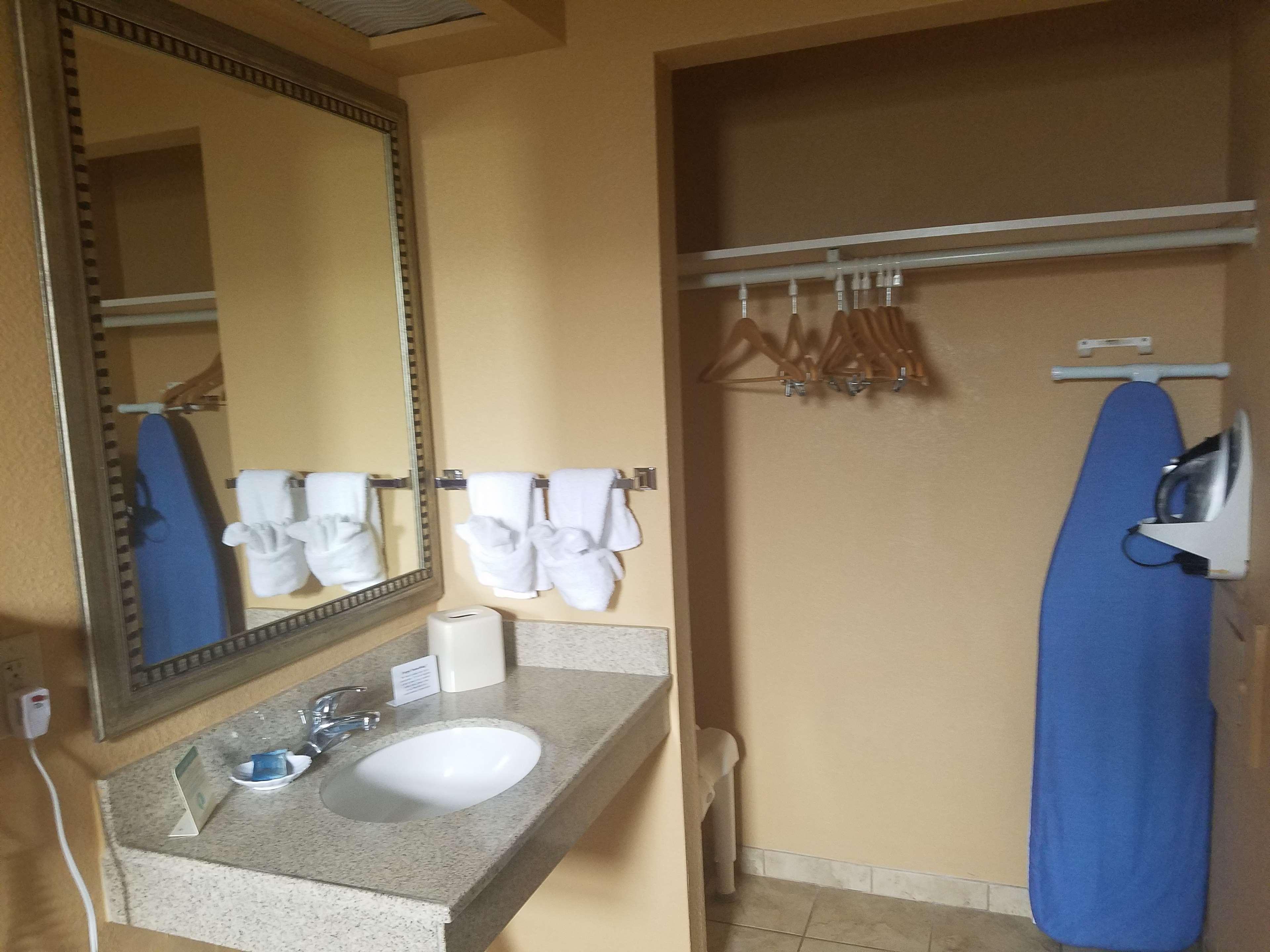 Spark By Hilton Ormond Oceanfront Hotel Ormond Beach