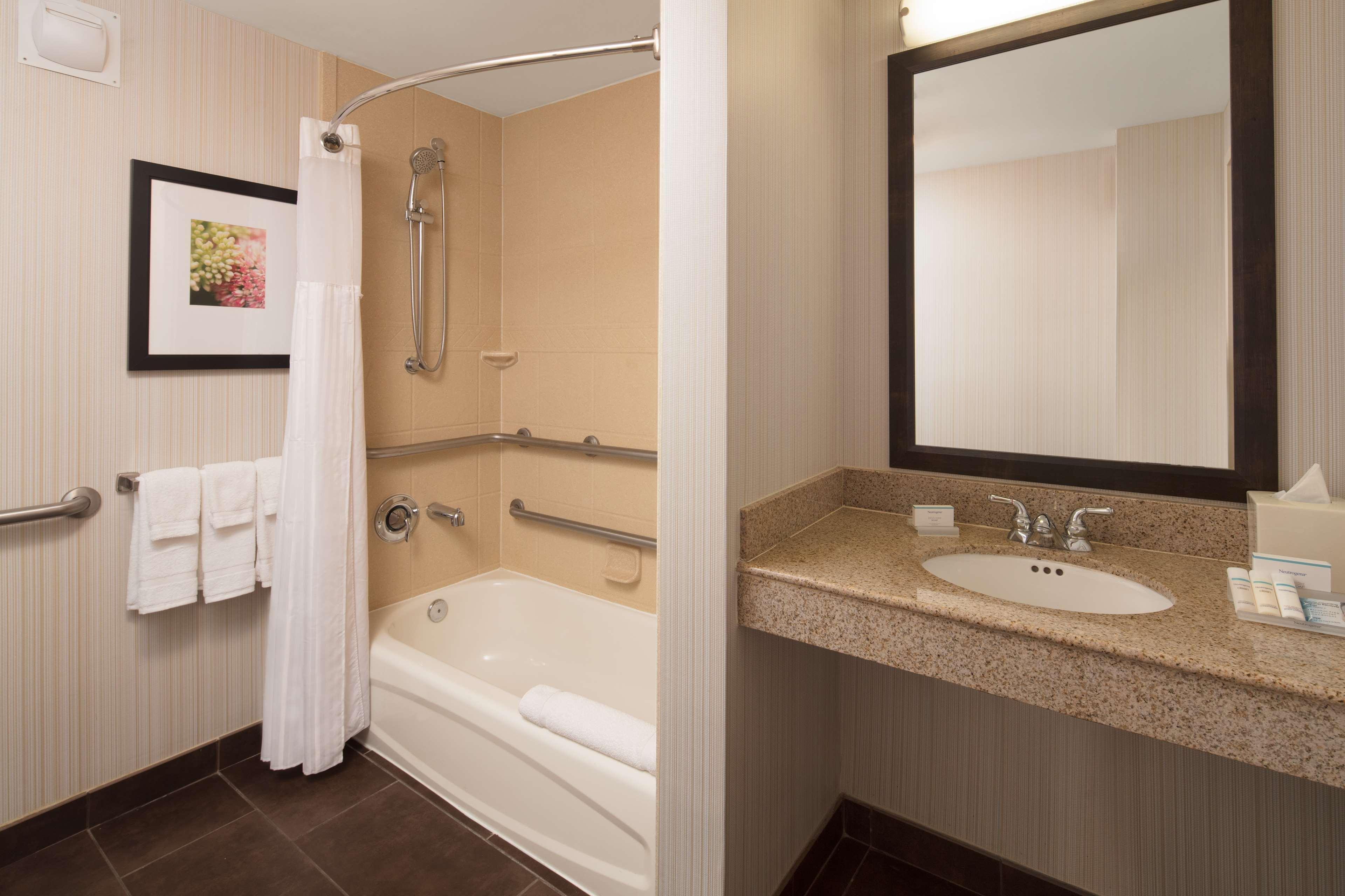 Hilton Garden
