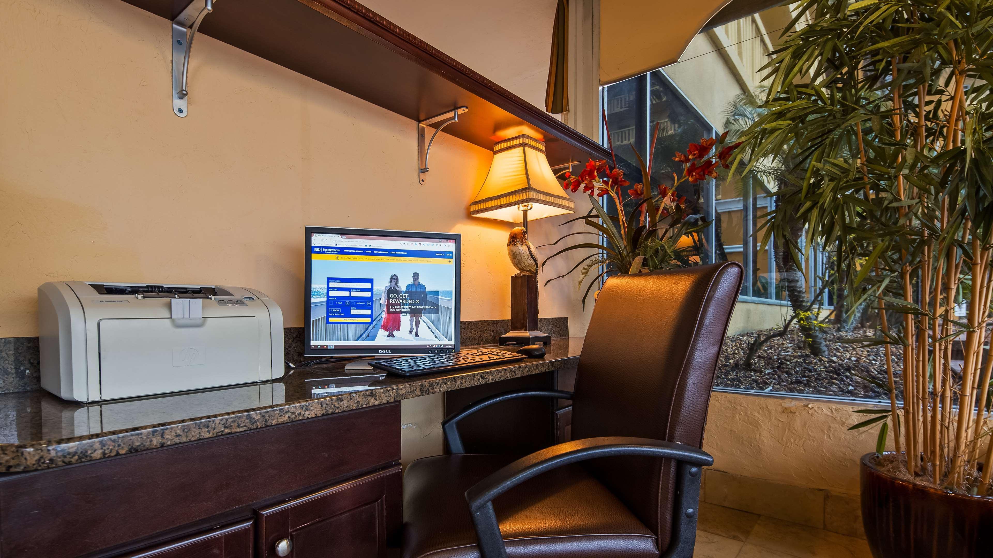 Spark By Hilton Ormond Oceanfront
