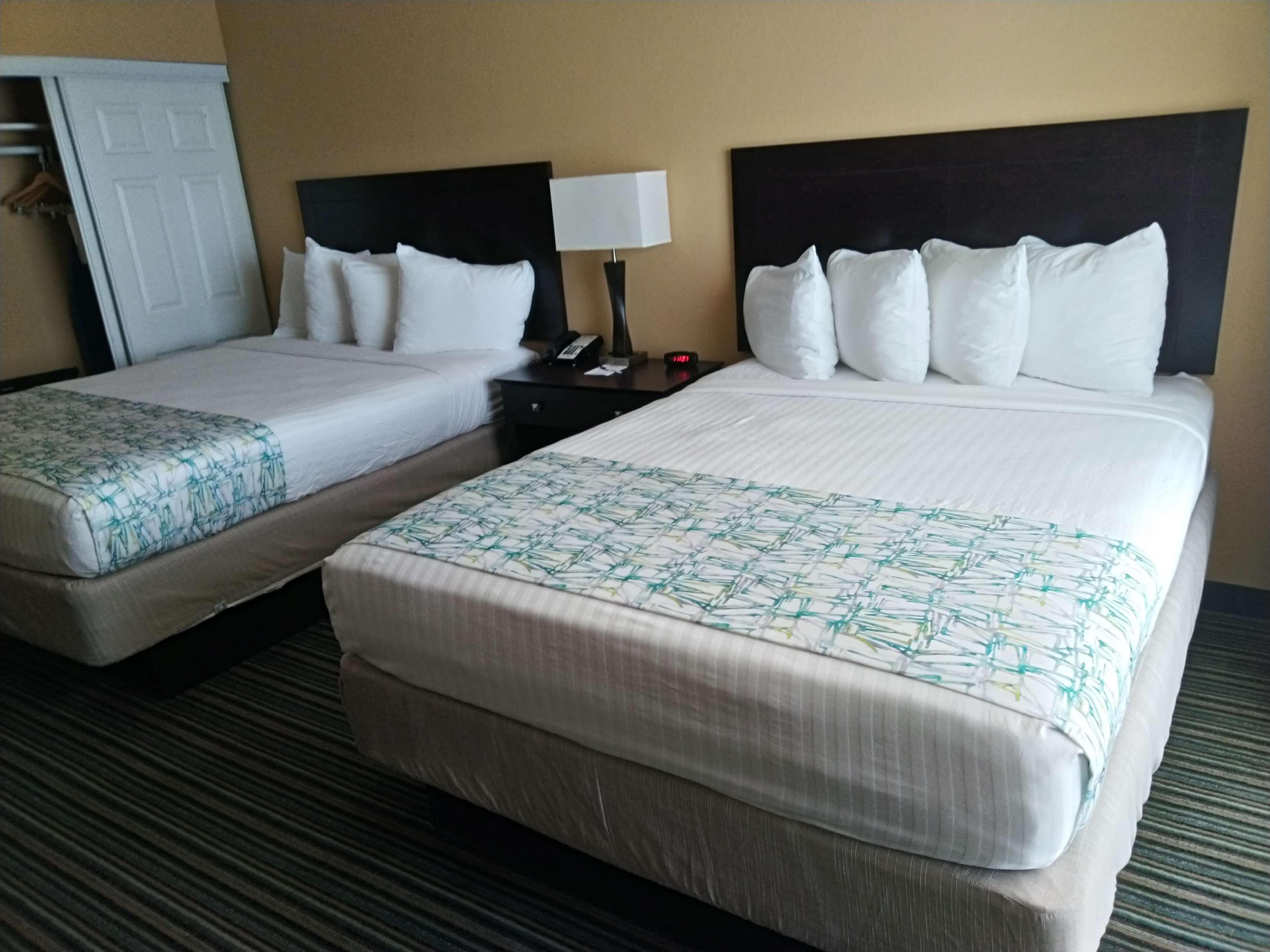 Spark By Hilton Ormond Oceanfront Hotel 3*