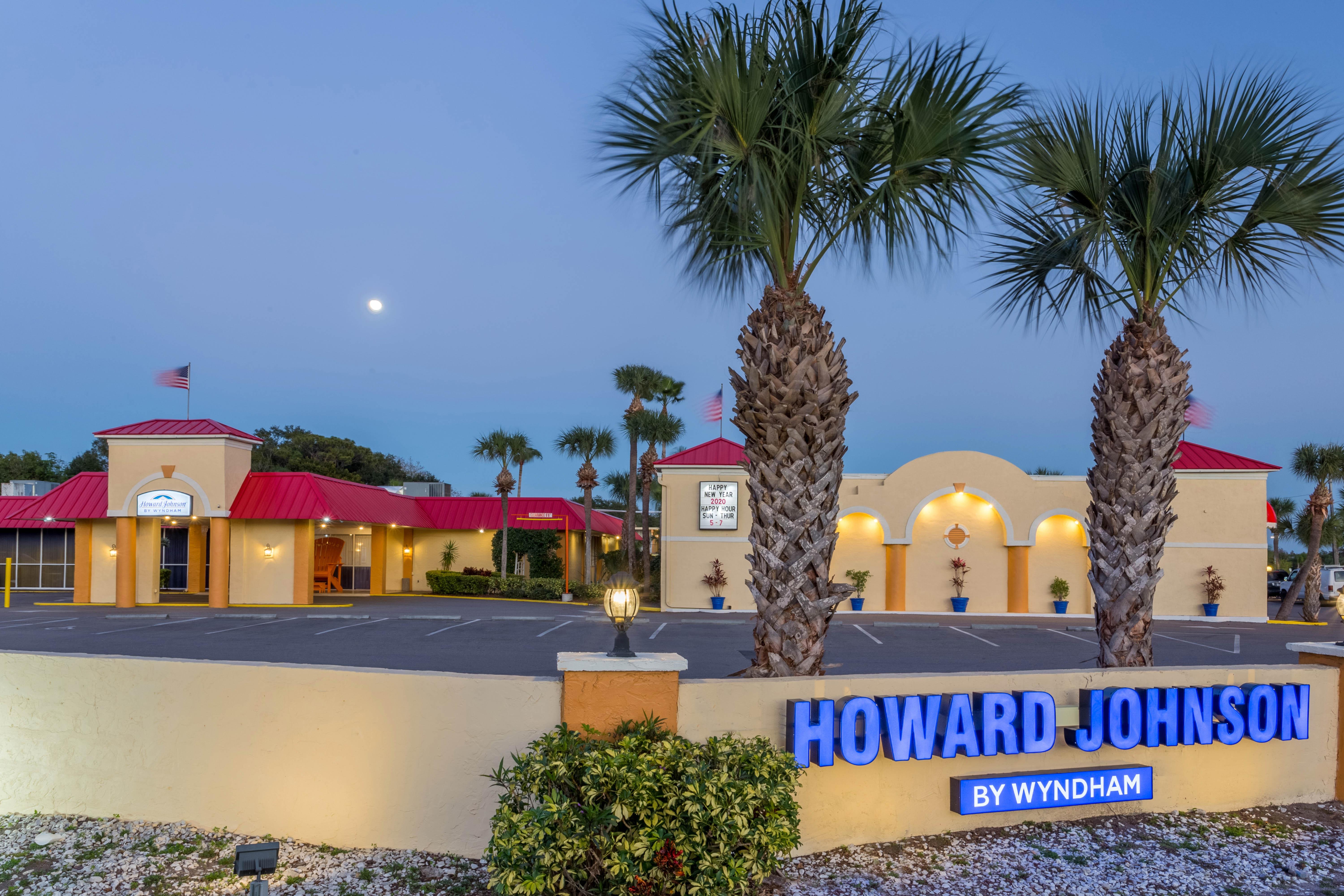 Howard Johnson By Wyndham Lakeland