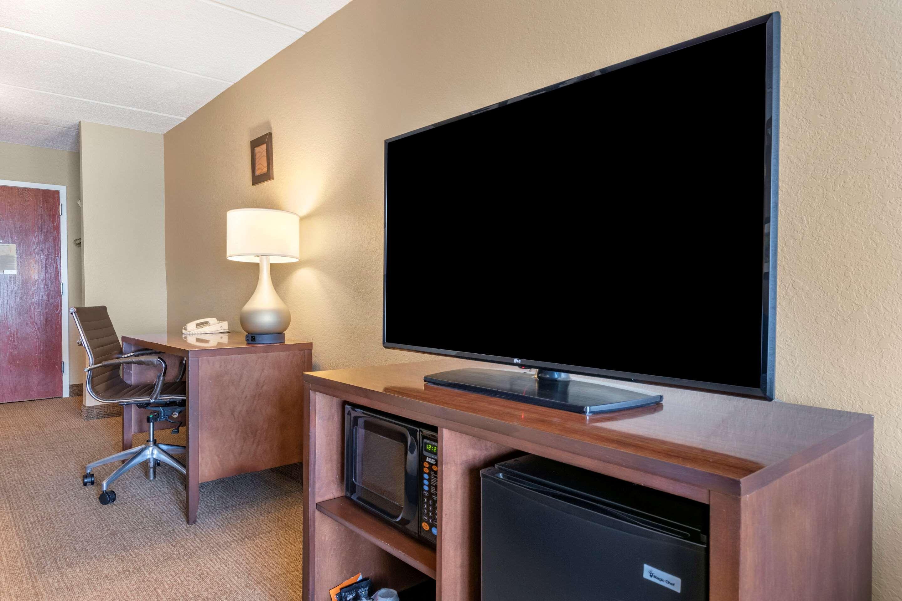 Hotel Comfort & Orlando North 3*