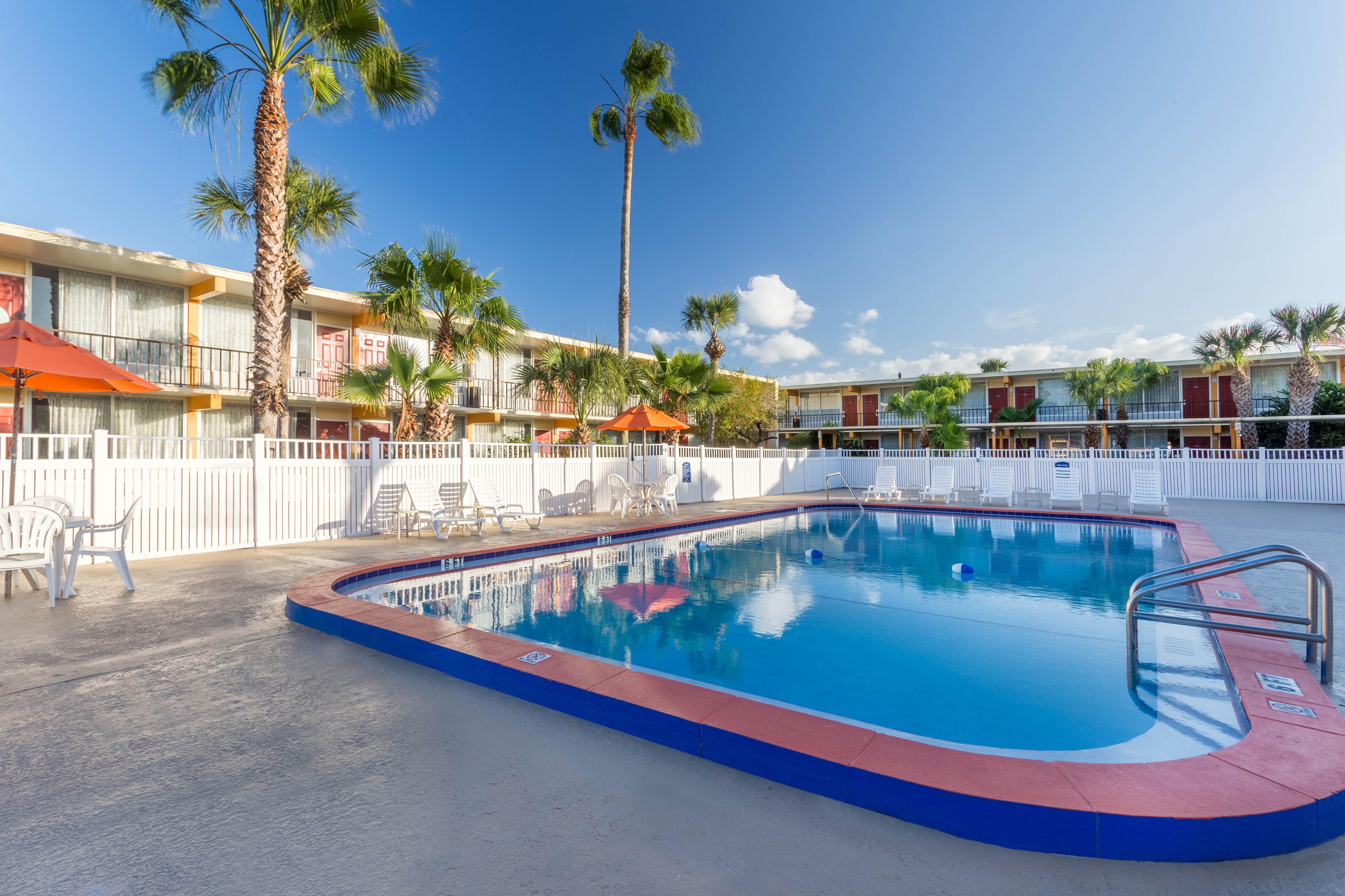 Howard Johnson By Wyndham Motel 2*