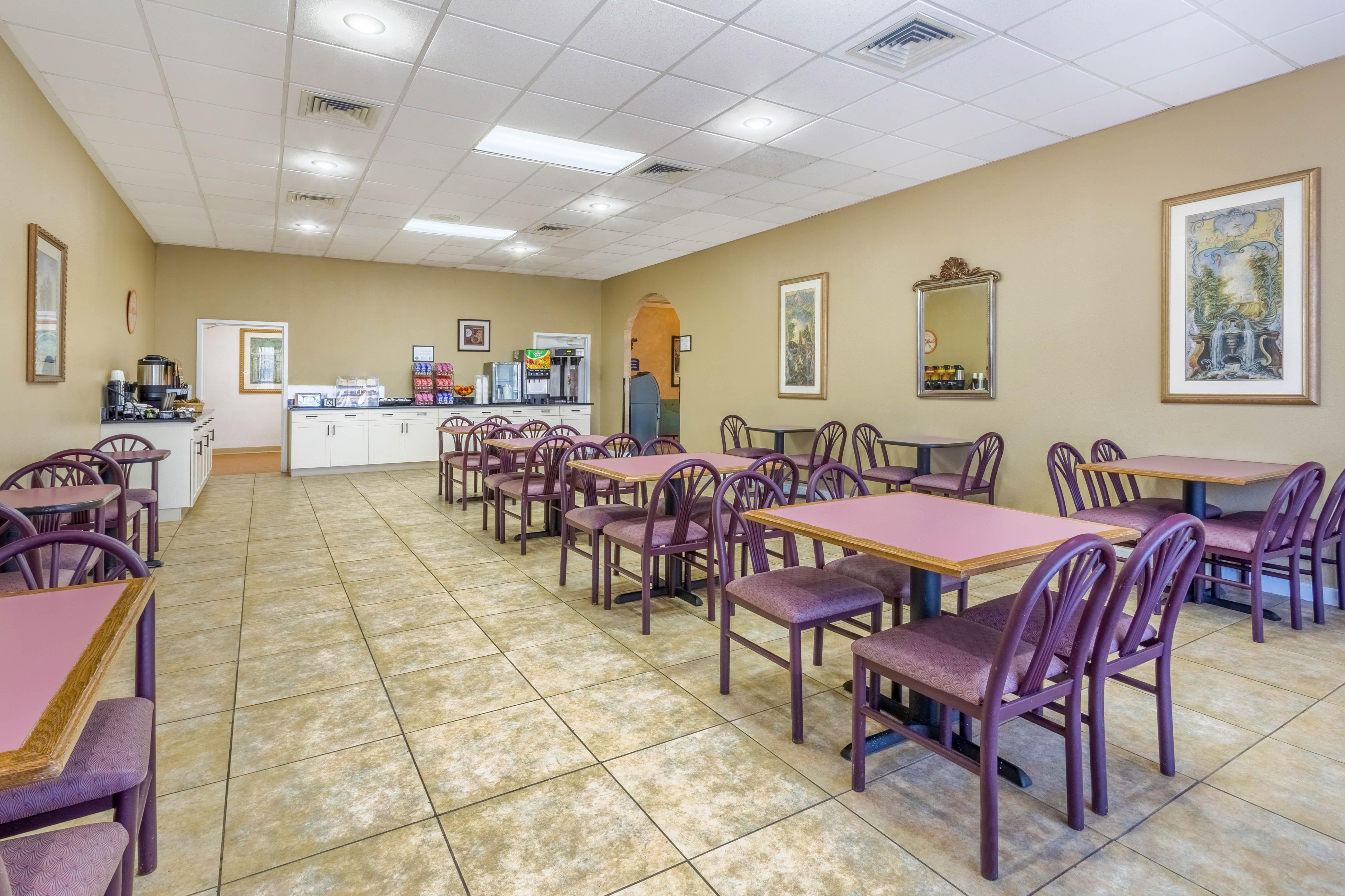 Motel Howard Johnson By Wyndham 2*