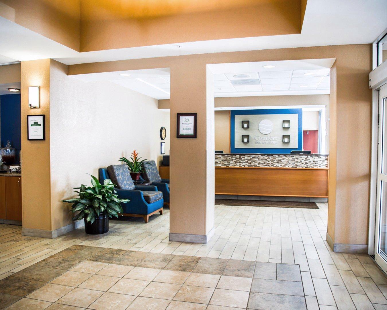 Comfort & Orlando North Hotel 3*