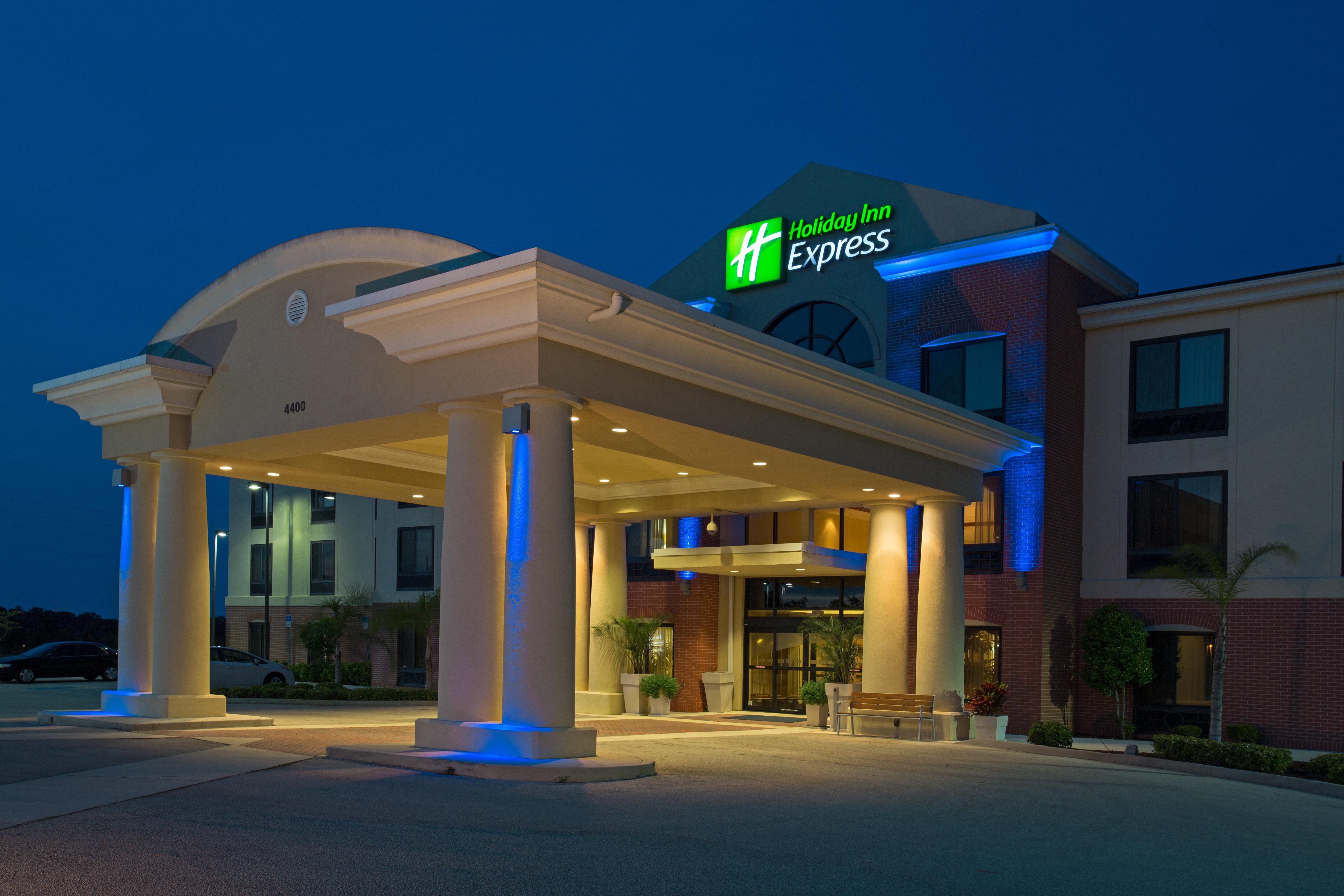 Express & By Ihg Sebring
