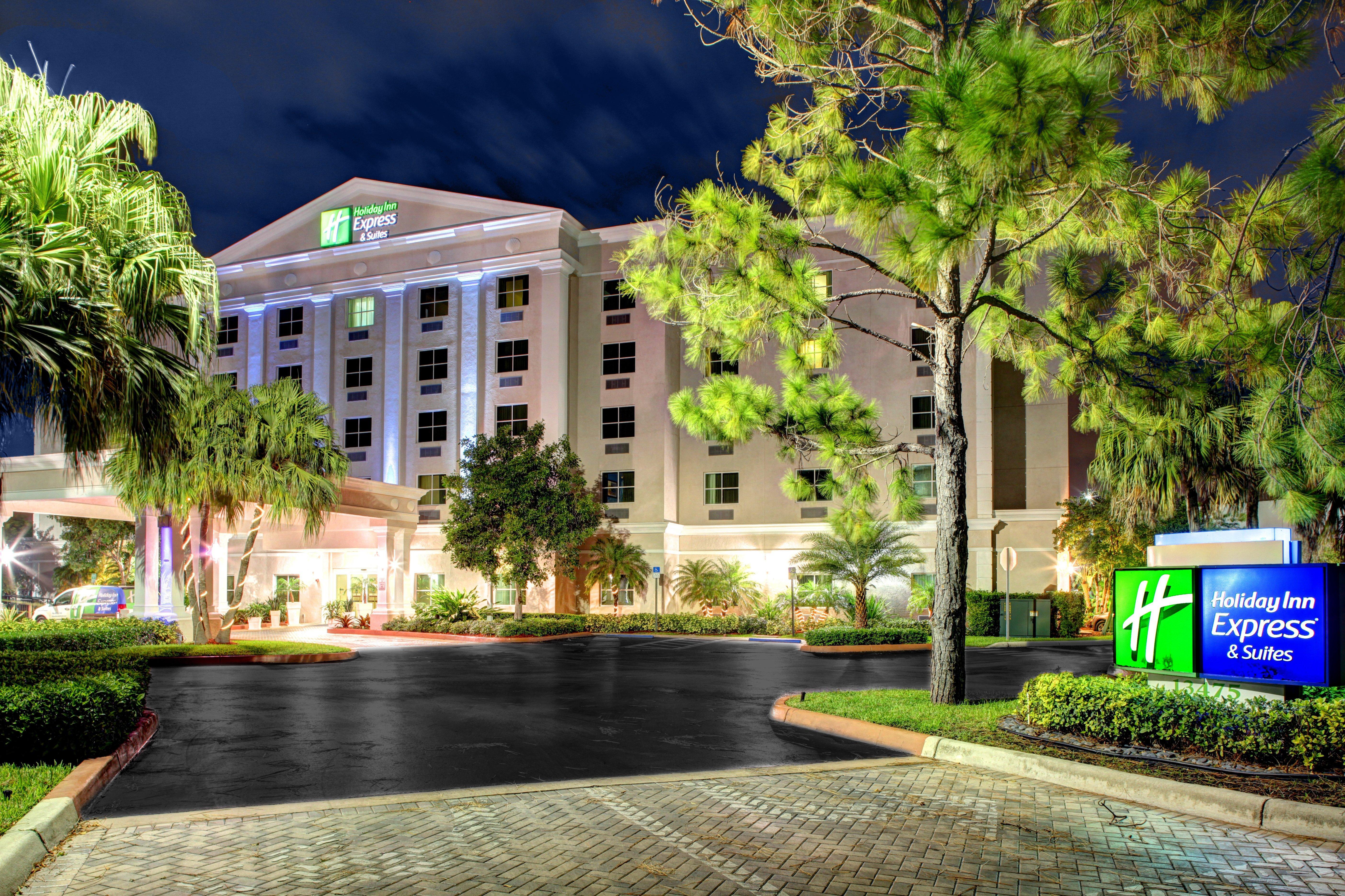Express & Miami By Ihg
