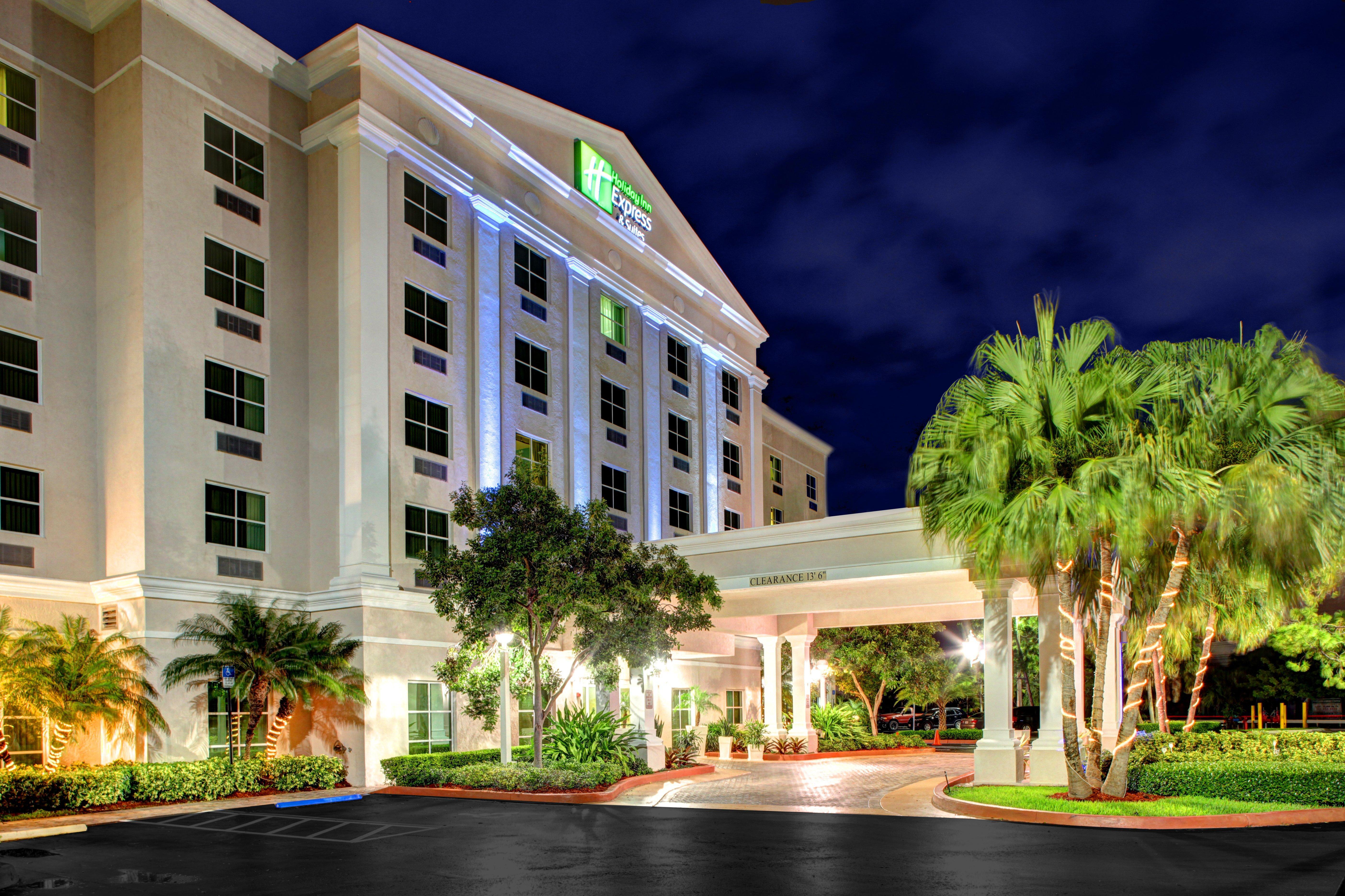 Express & Miami By Ihg Kendall