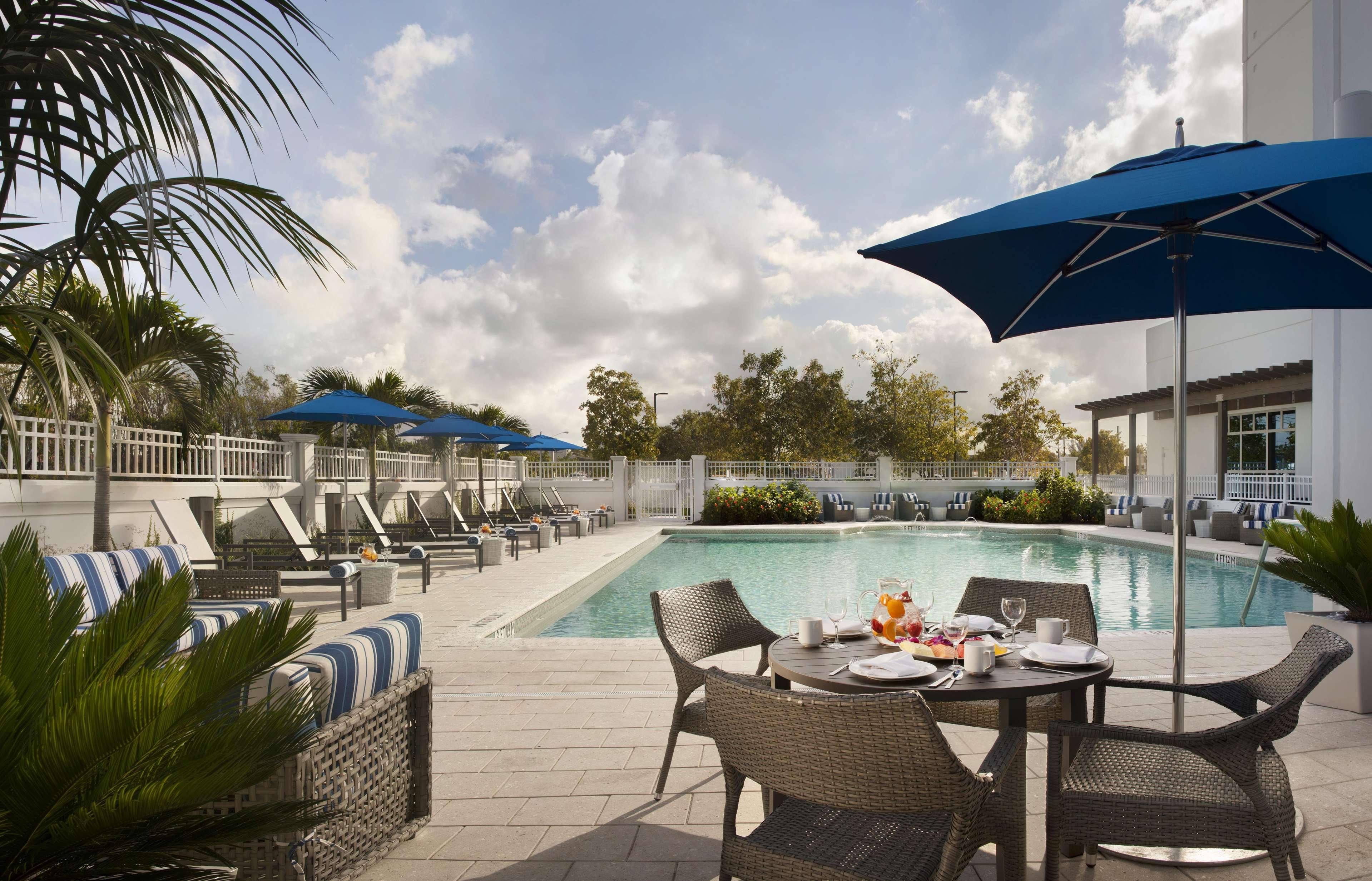 Hotel Homewood By Hilton Miami Dolphin Mall