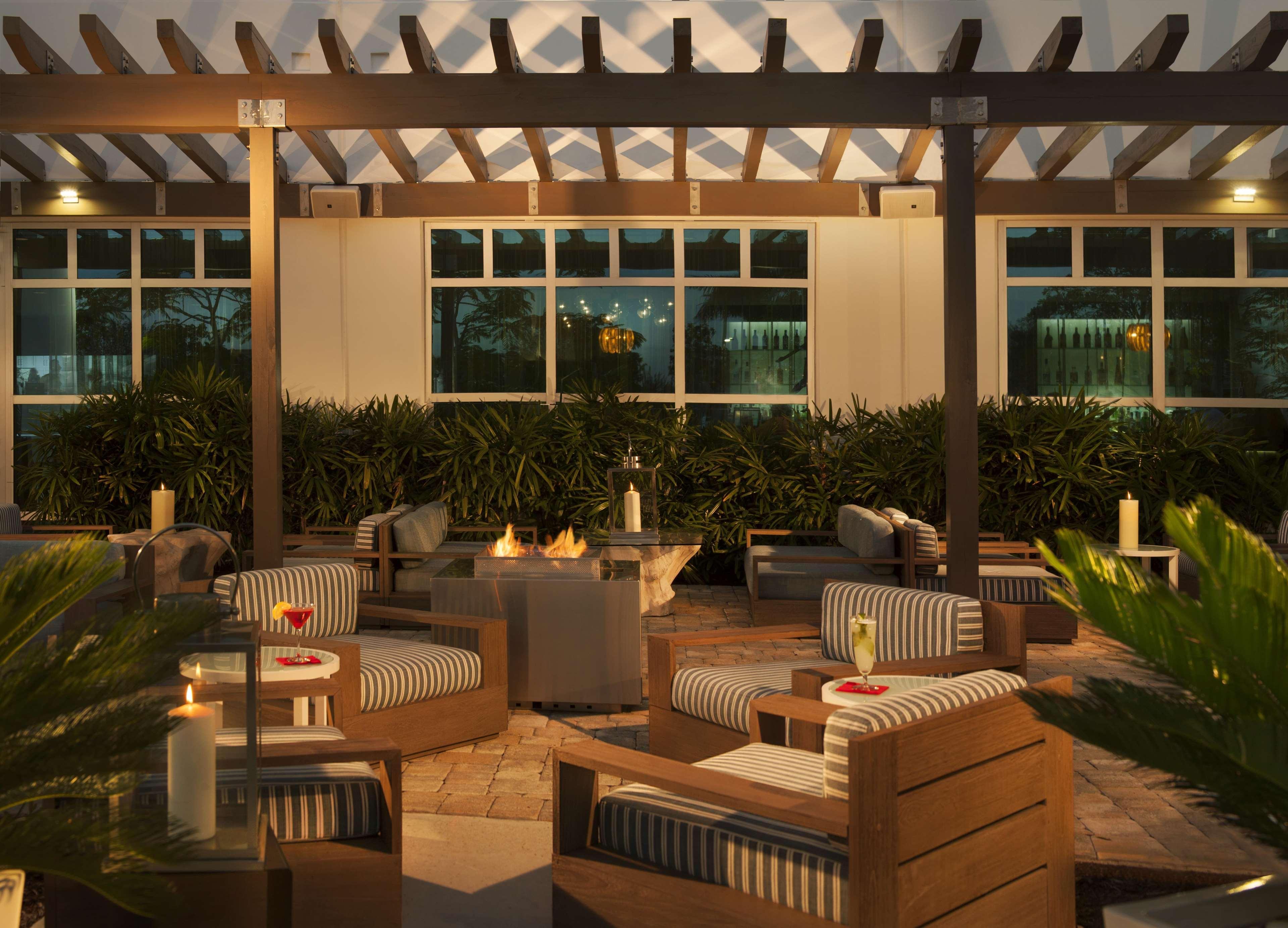 Hotel Homewood By Hilton Miami Dolphin Mall