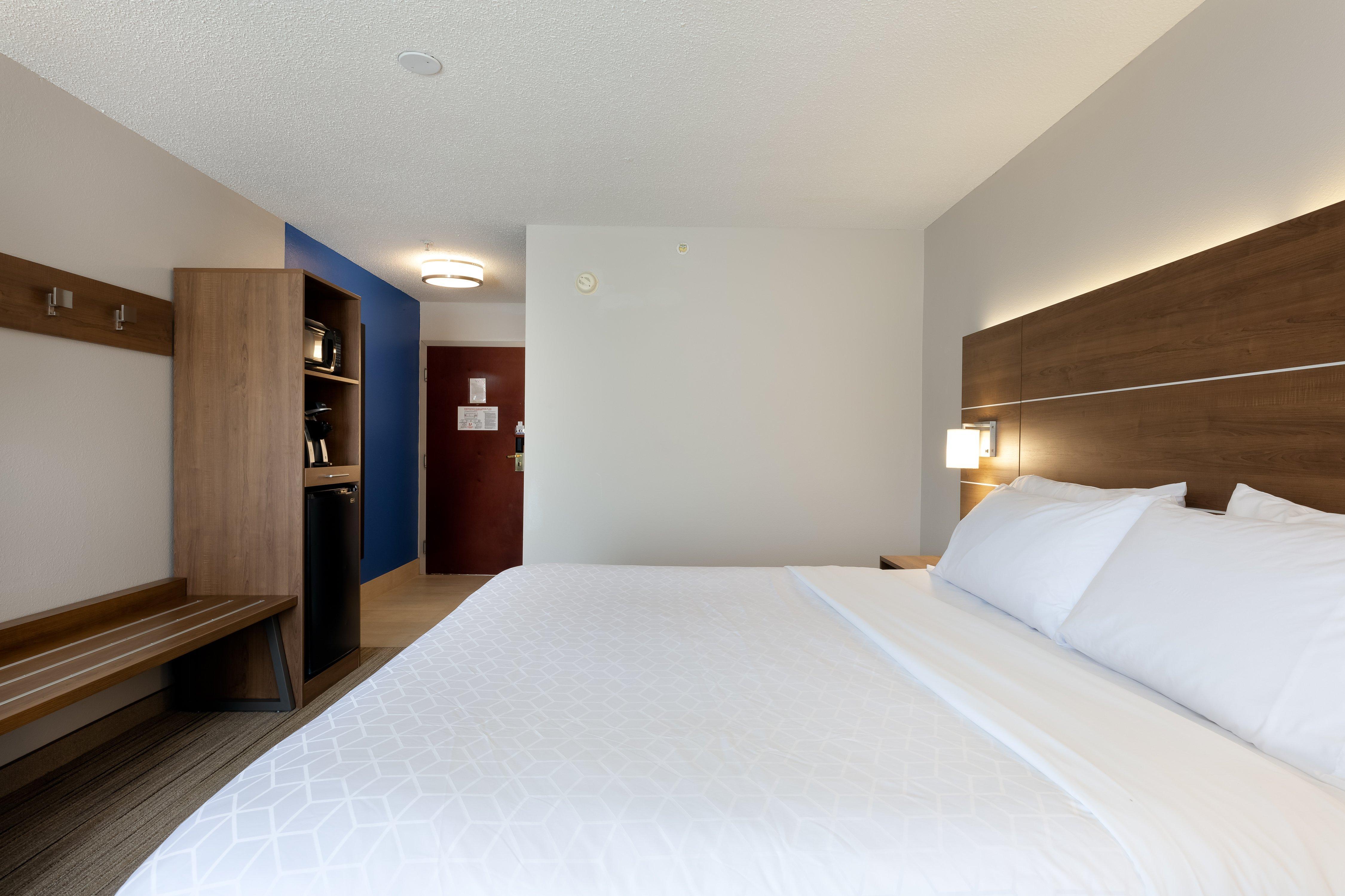 Express & East I-10 By Ihg Hotel 2*