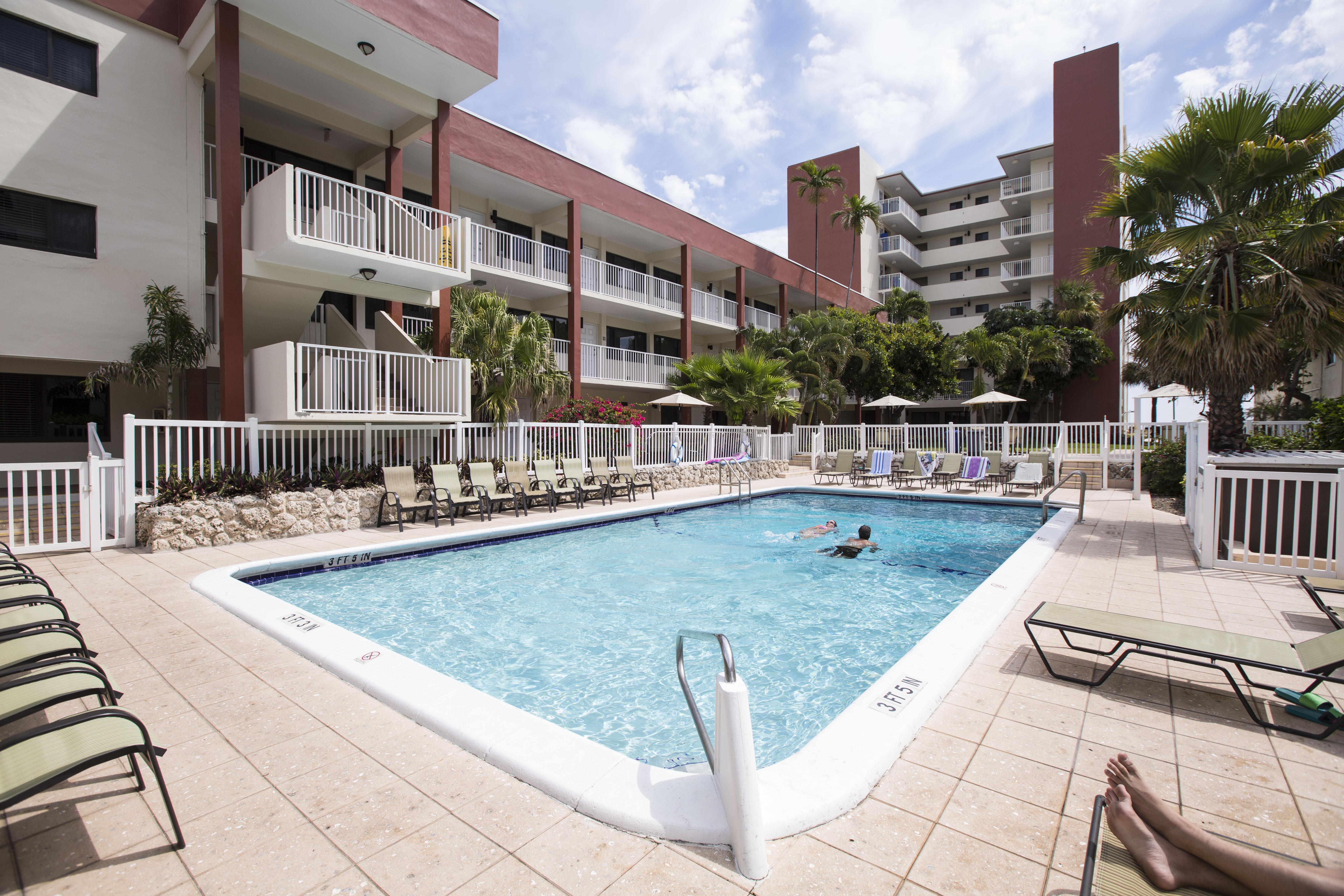 Hotel La Costa Club