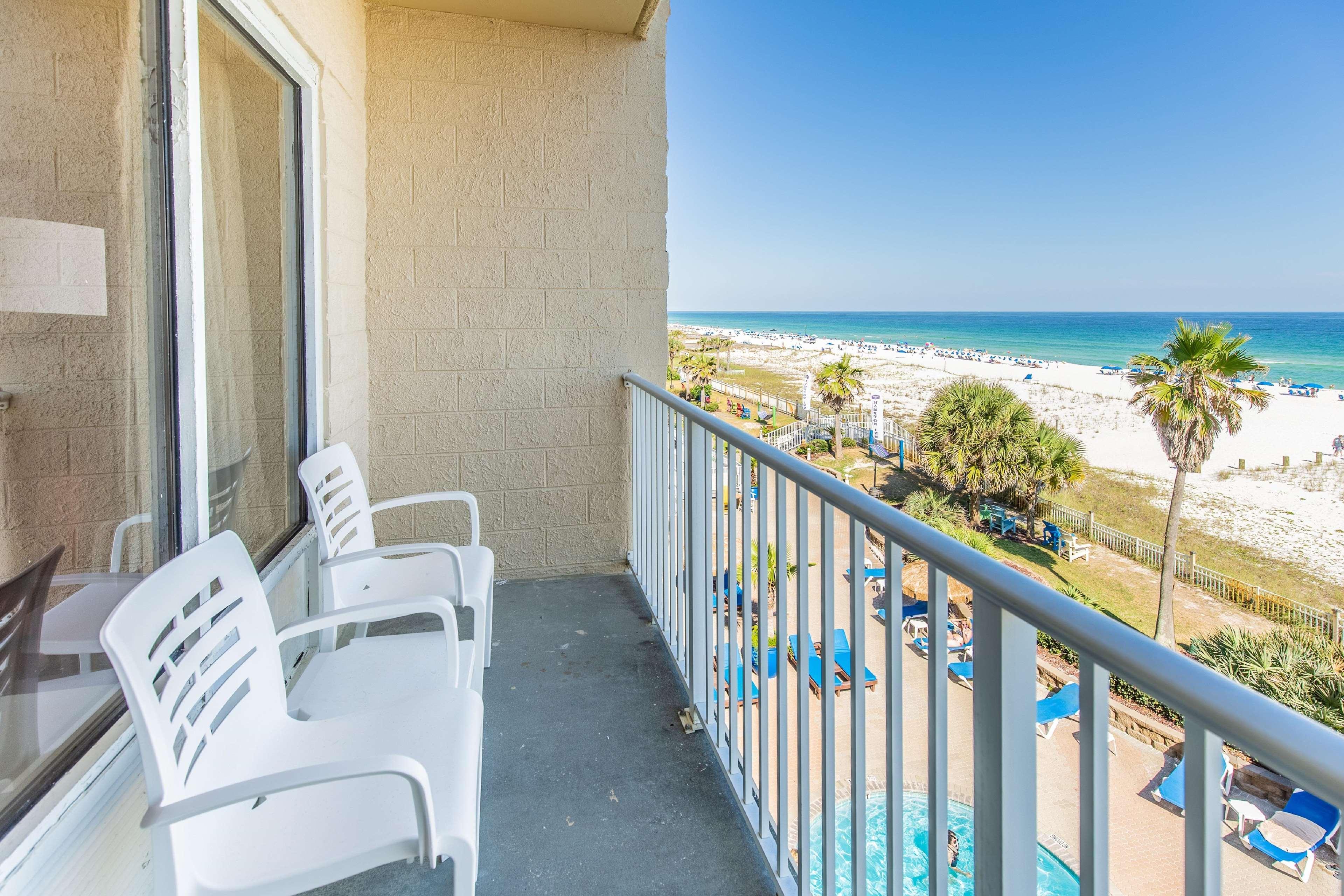 Hampton Pensacola Hotel 3*