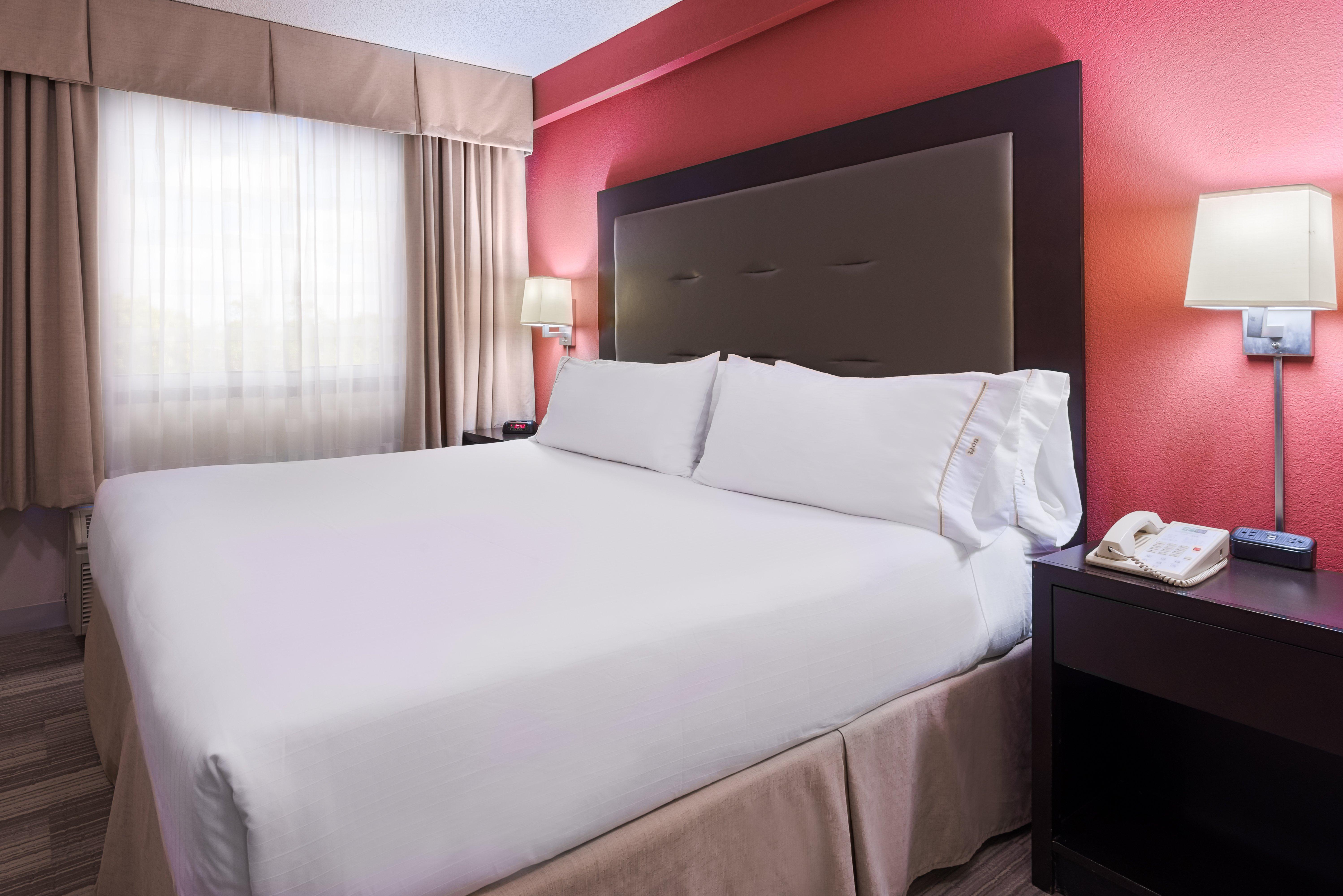 Hotel Express & East-miami By Ihg