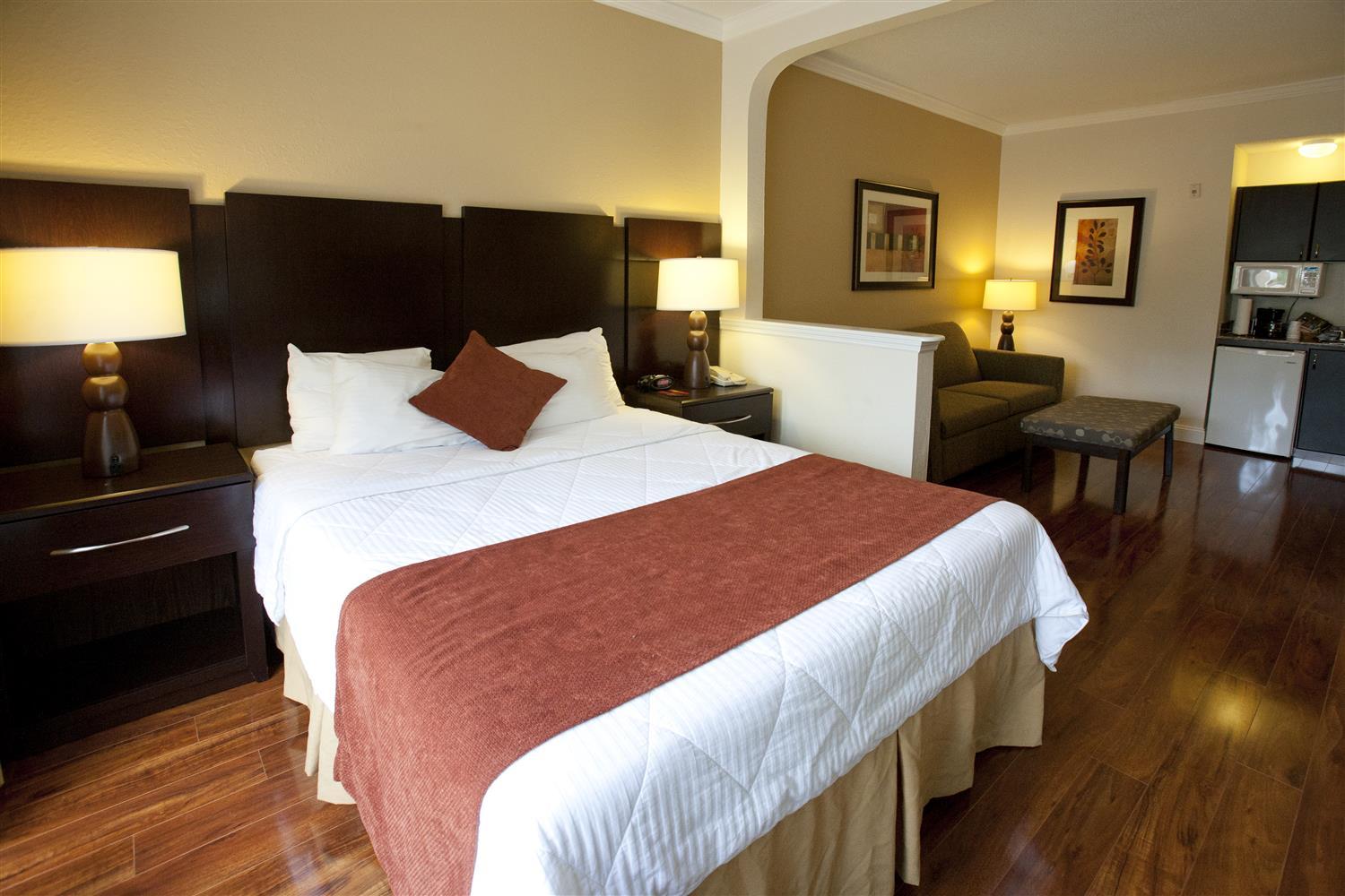Western Ambassador Hotel