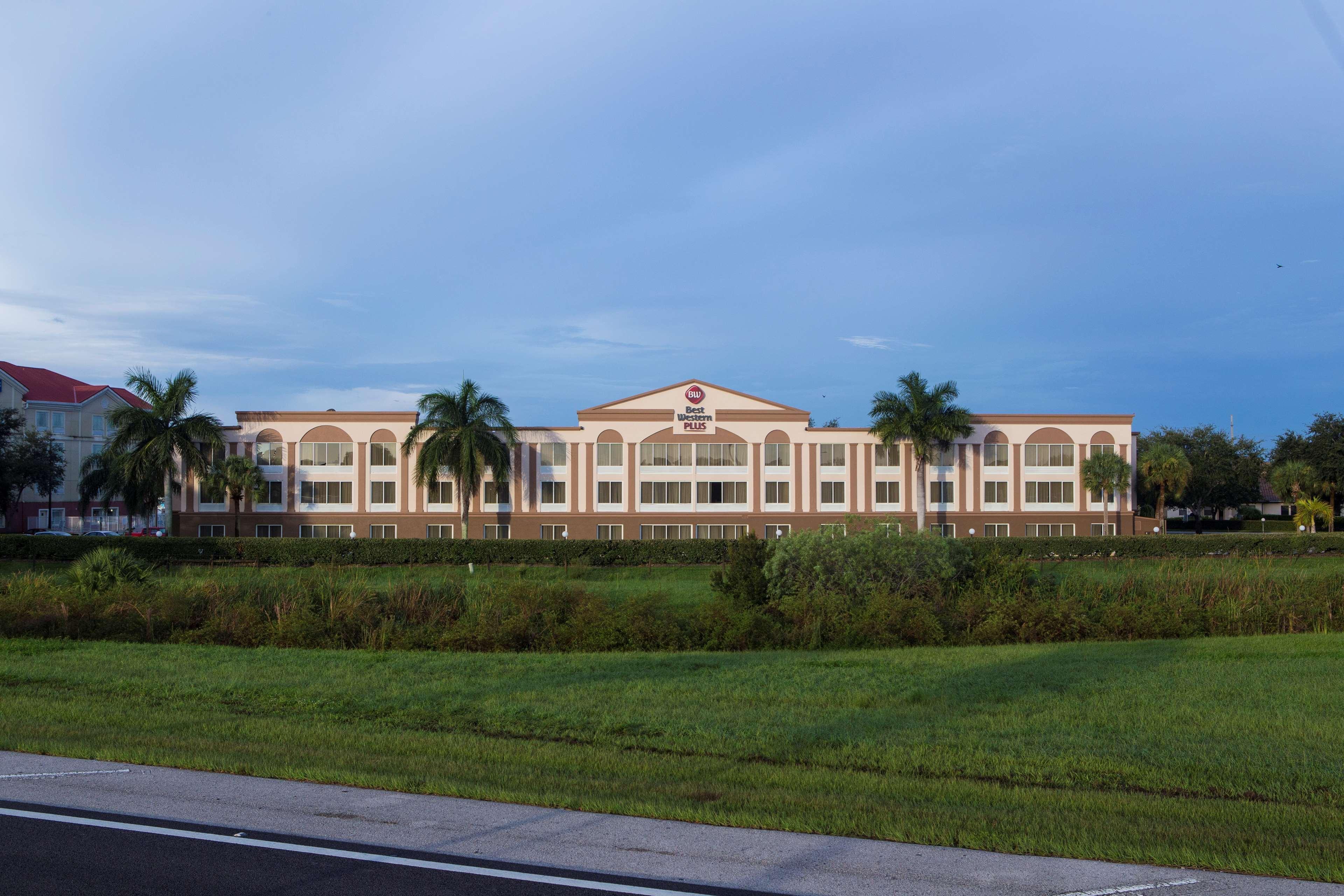 Western Ambassador Hotel