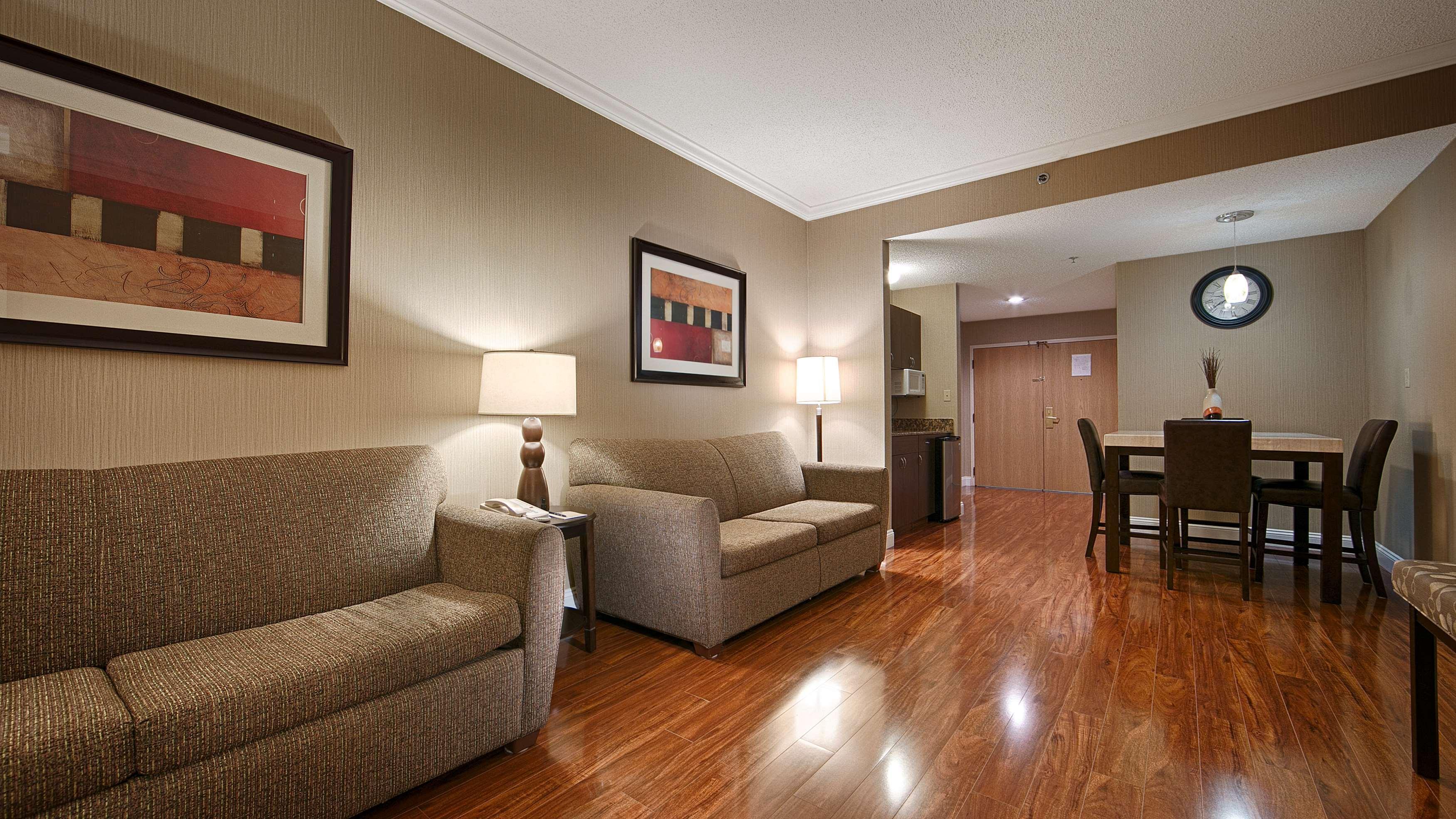 Hotel Western Ambassador 3*