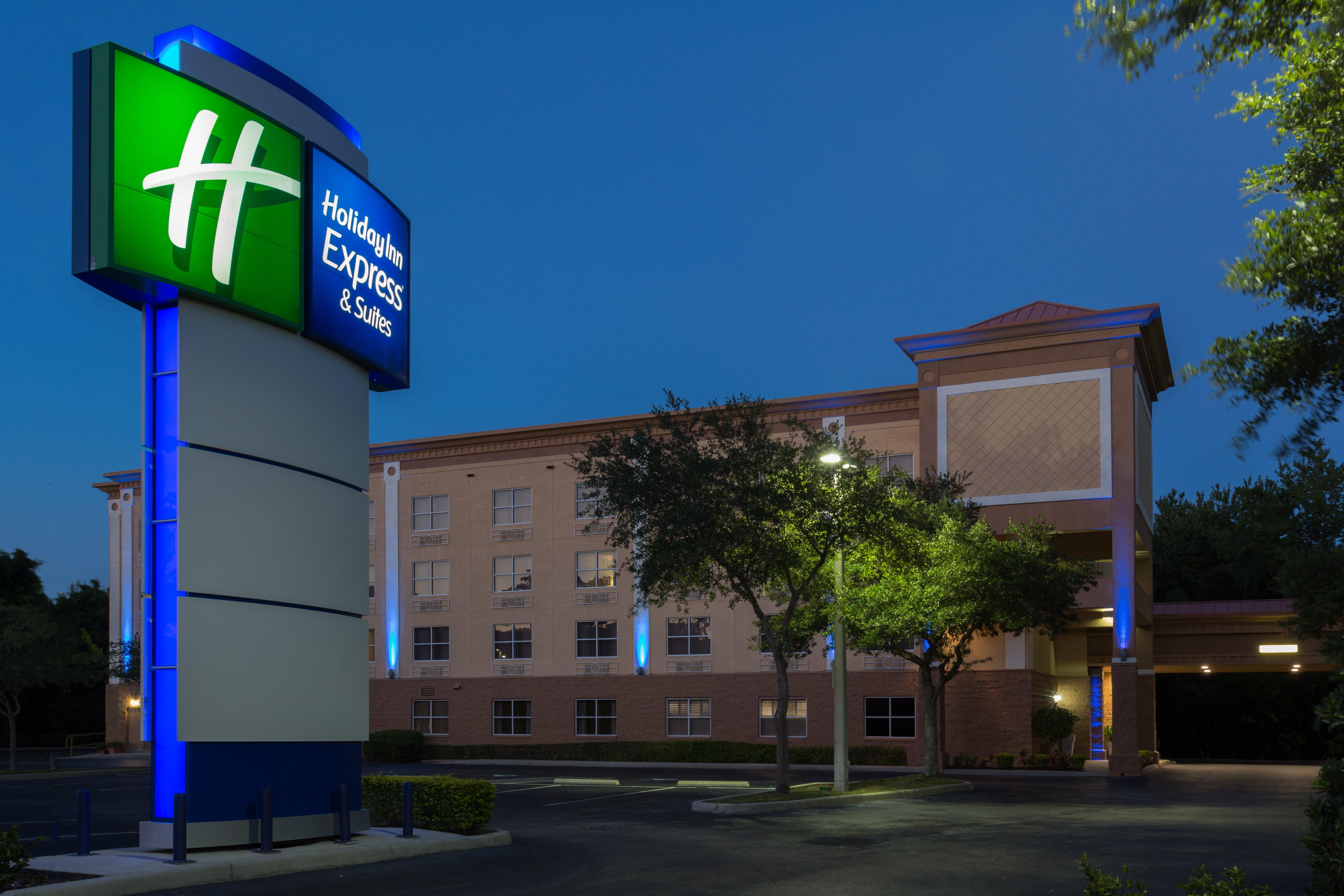 Express & Plant By Ihg Plant City
