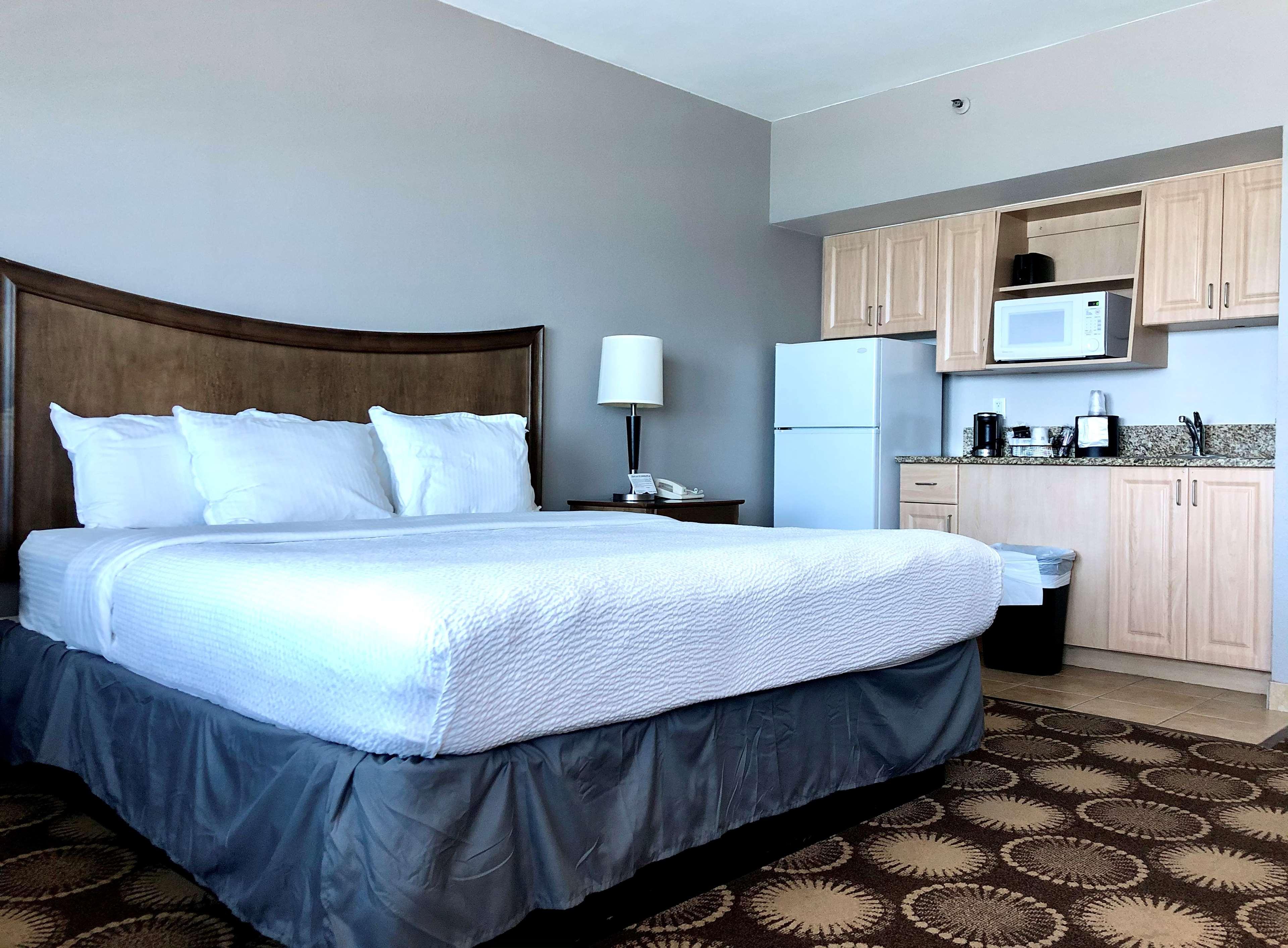 Western New Smyrna & 3* New Smyrna Beach