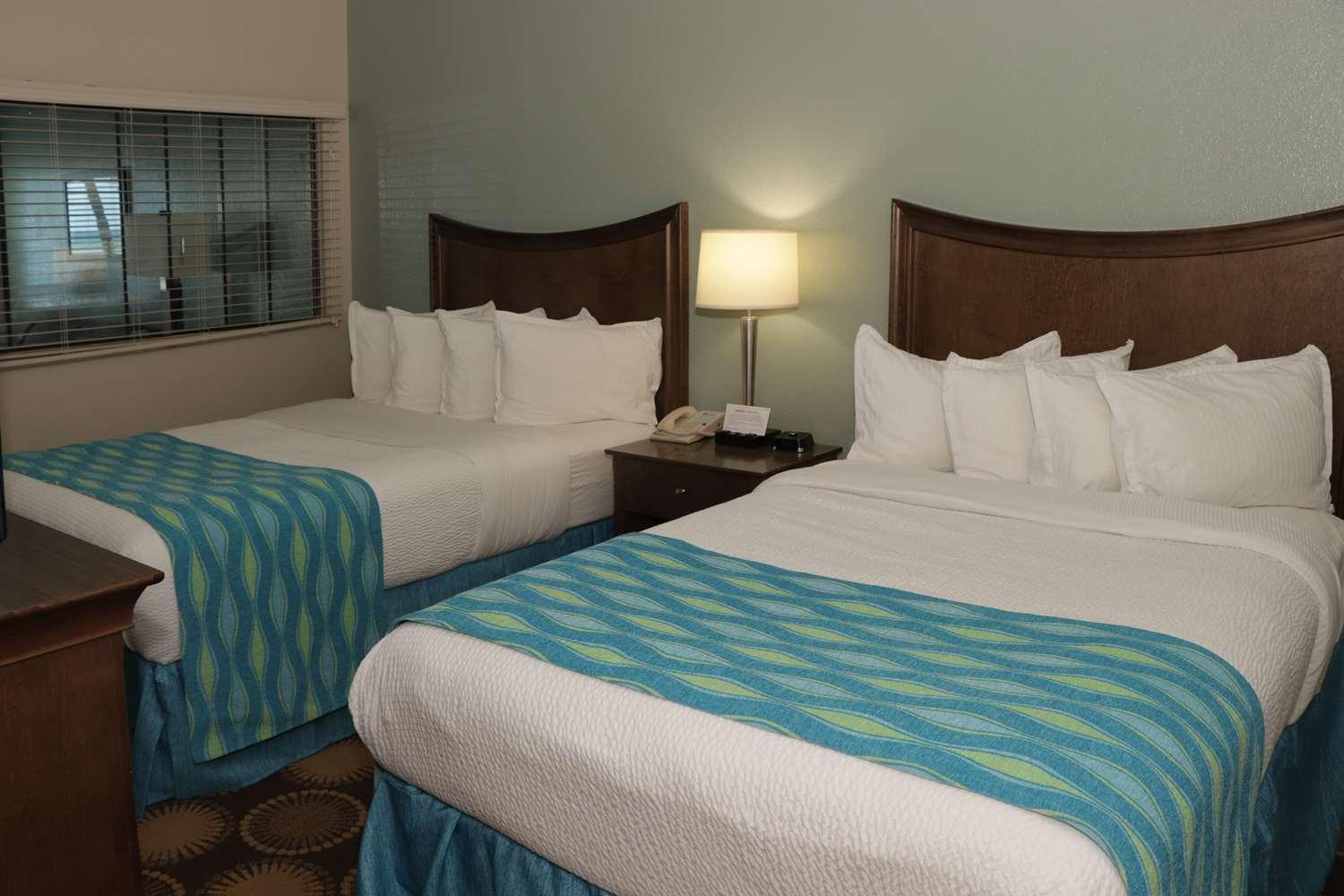 Western New Smyrna & 3* New Smyrna Beach