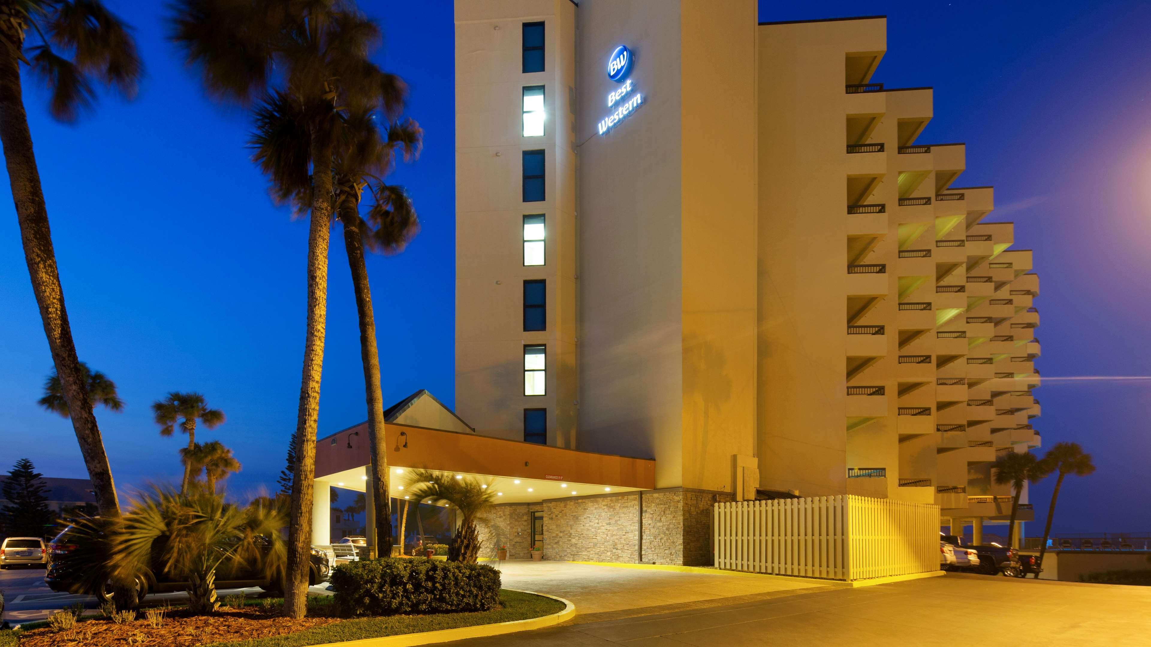Hotel Western New Smyrna & 3*