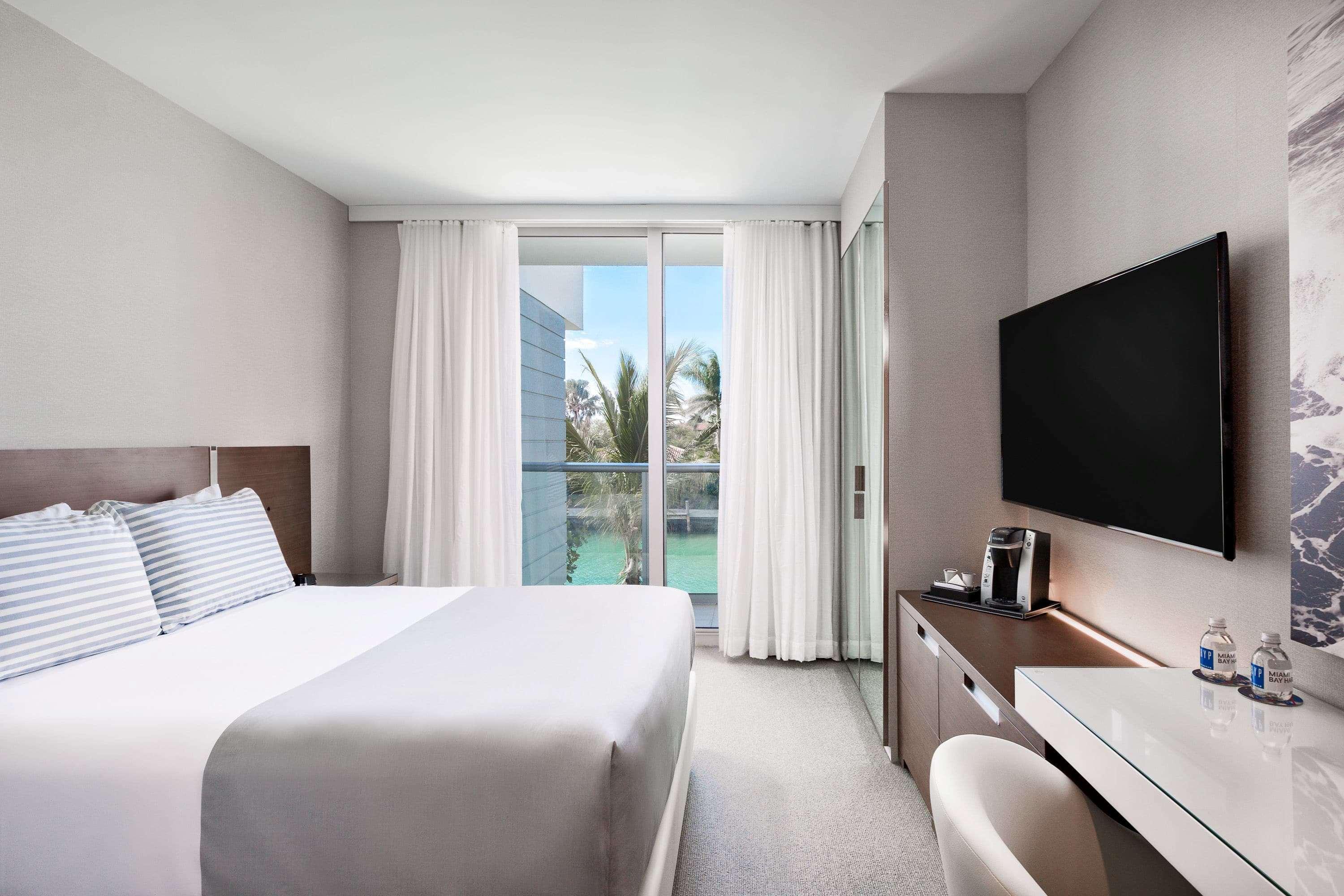 Tryp By Wyndham Miami Bay Harbor Hotel Bay Harbor Islands