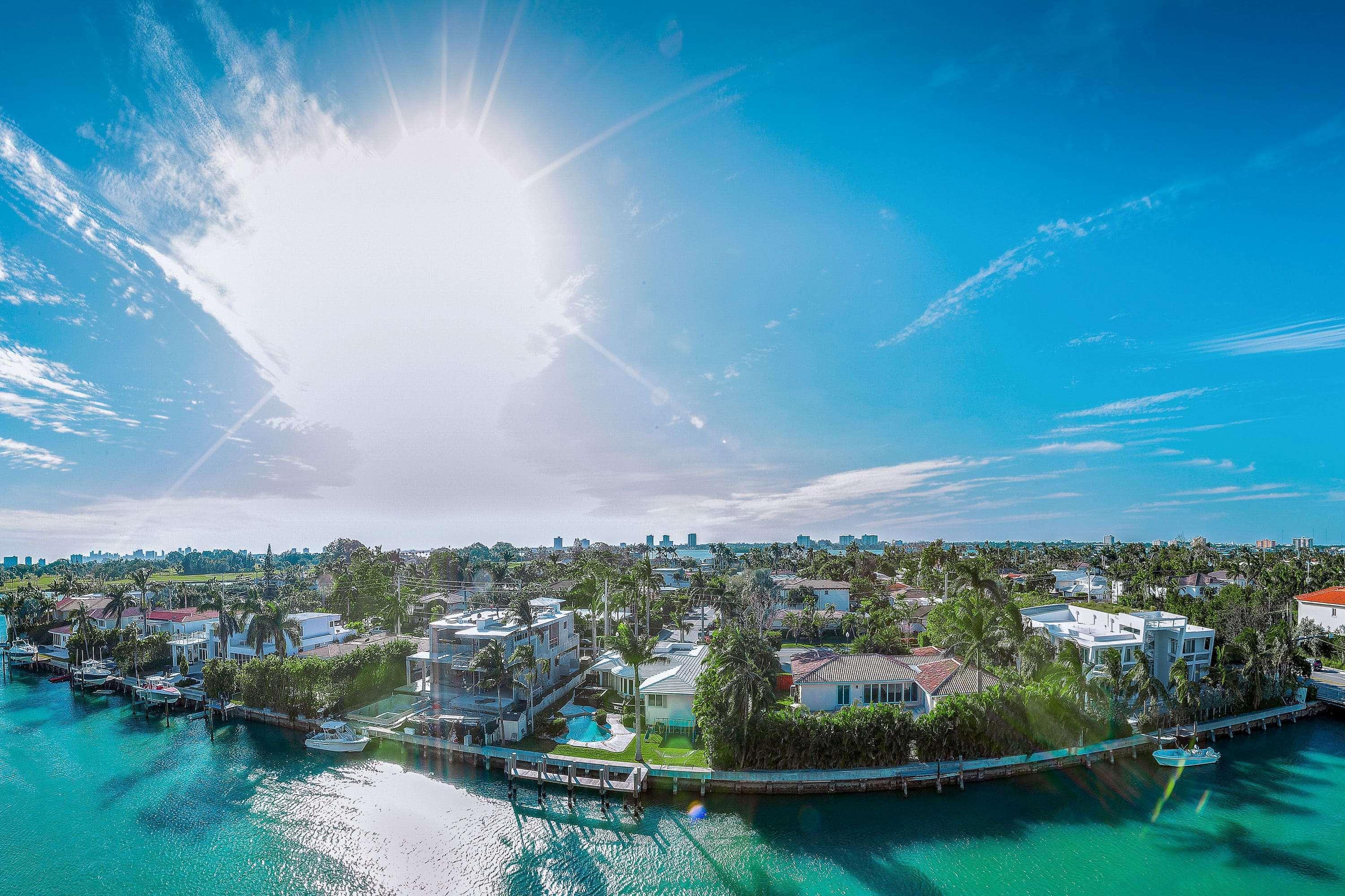 Hotel Tryp By Wyndham Miami Bay Harbor Bay Harbor Islands