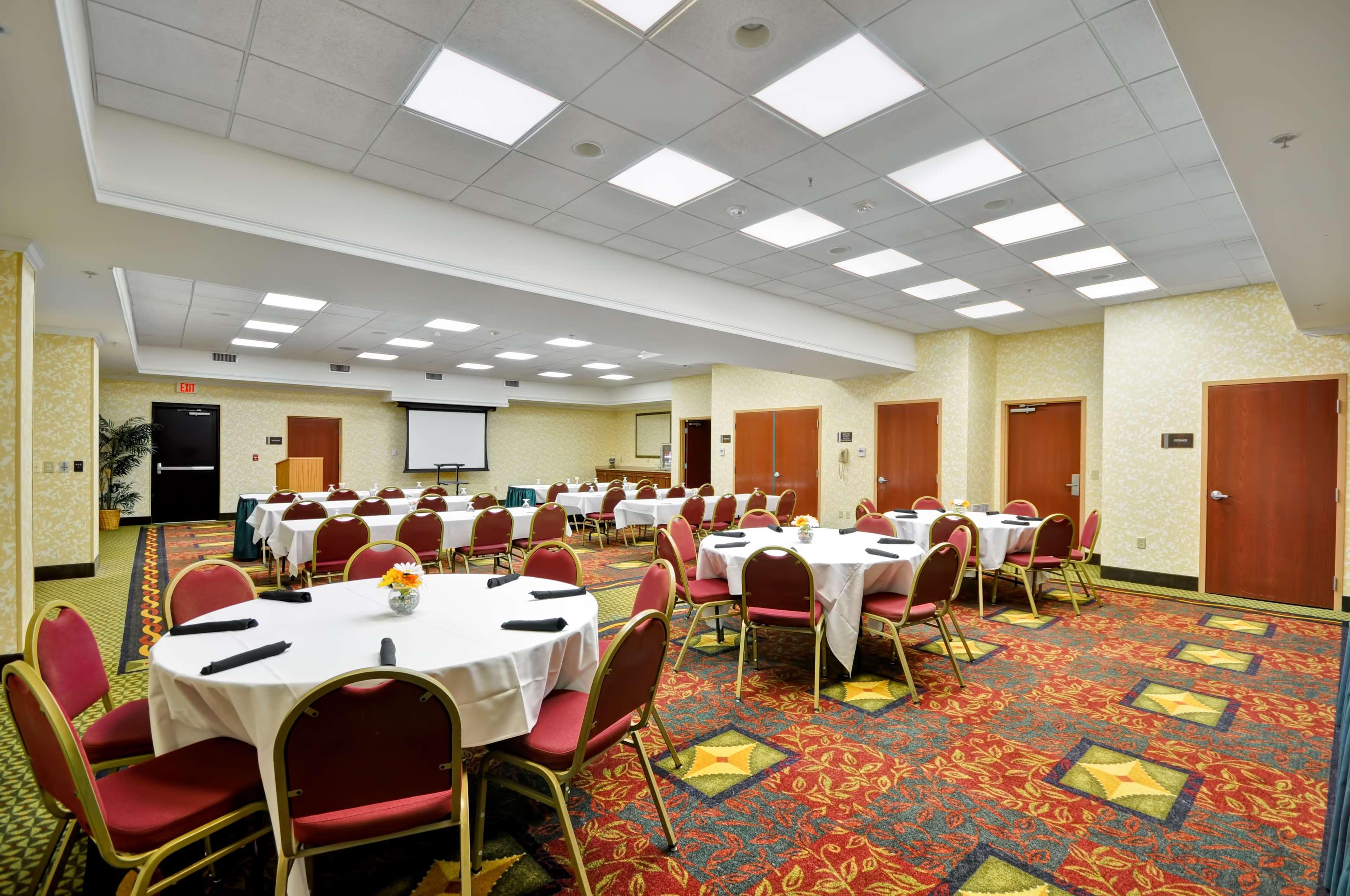 Hilton Garden Tampa Northwest/oldsmar 3*