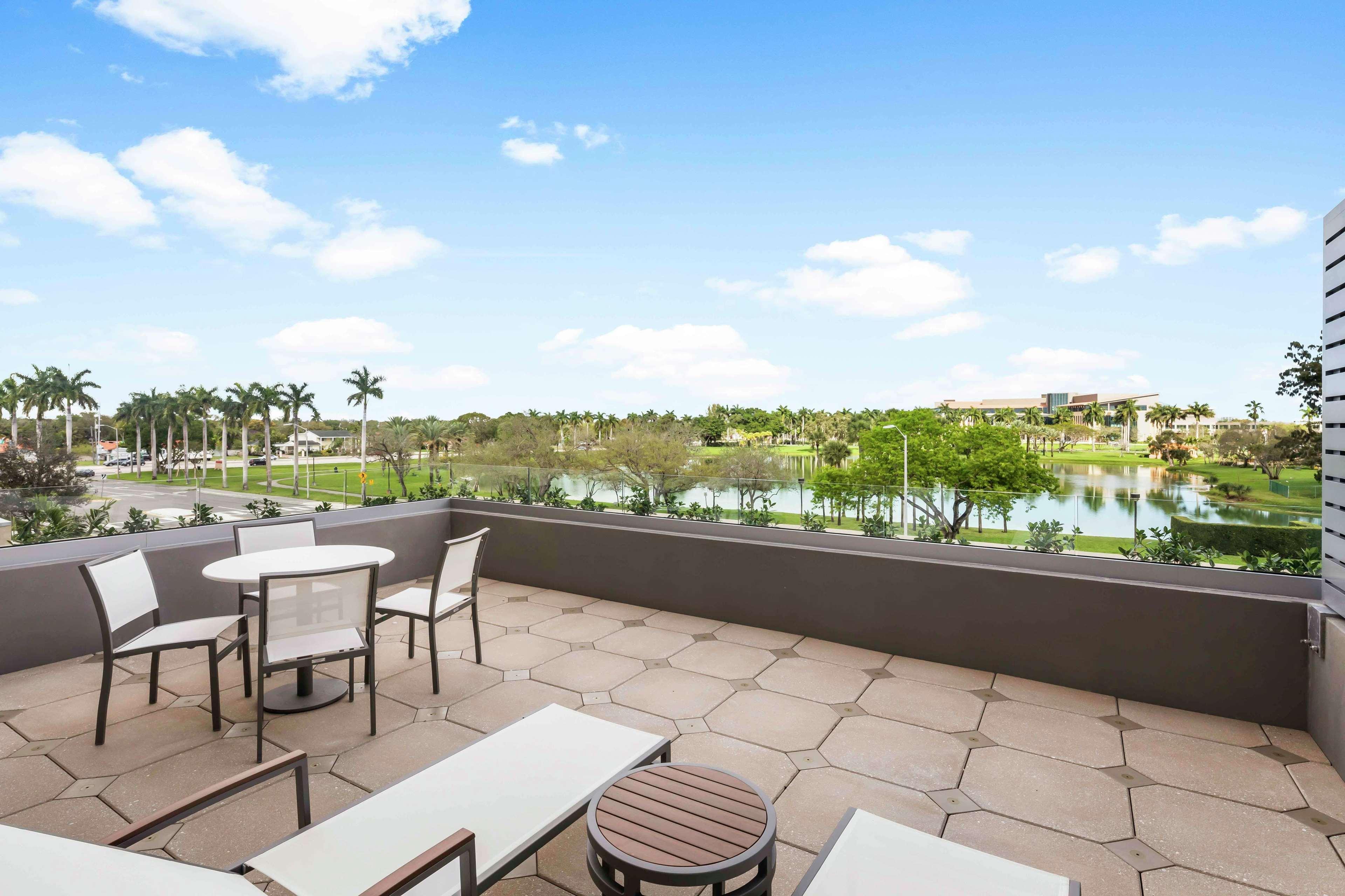 Hotel Hilton Miami Dadeland 4*