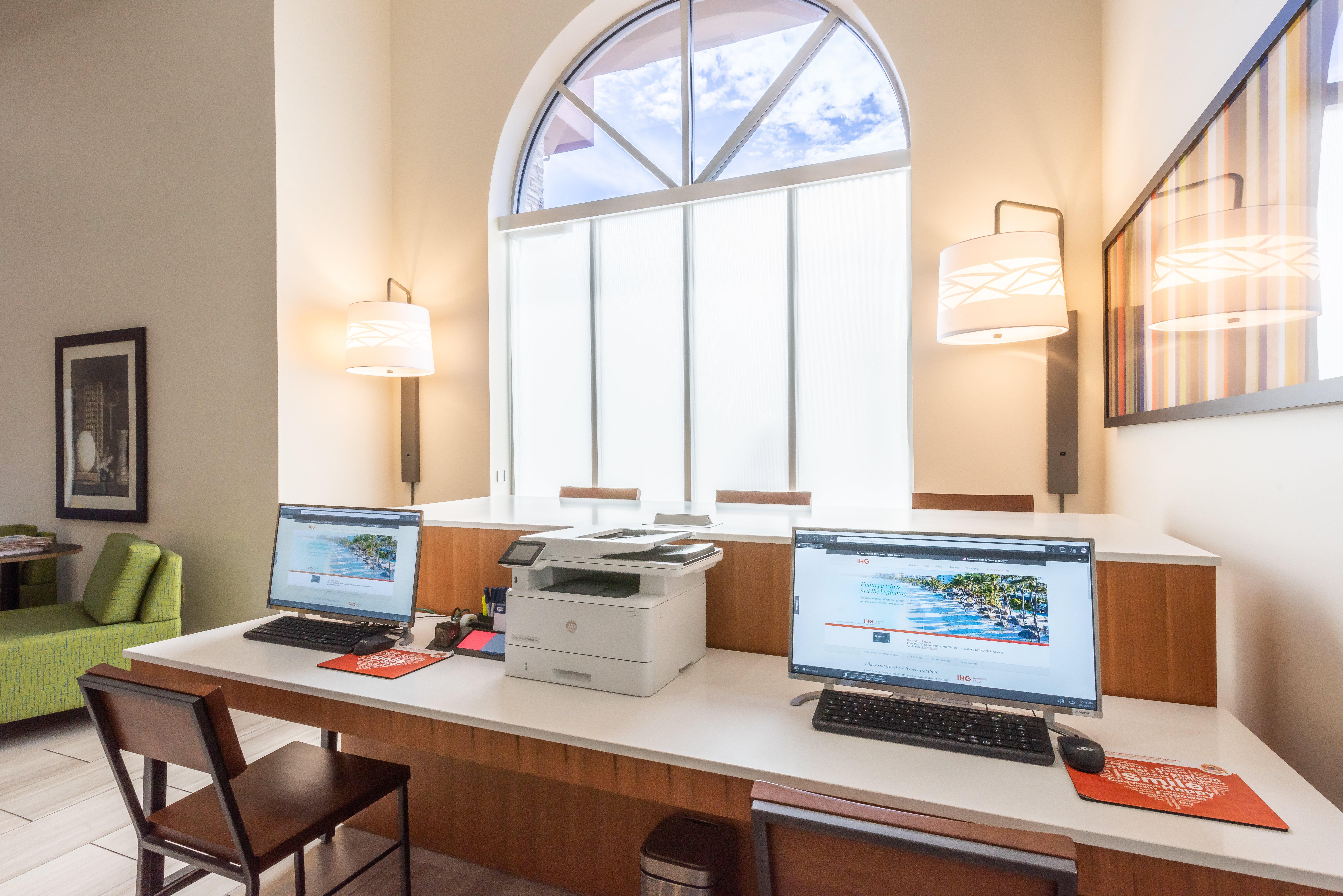 Hotel Express & West By Ihg Bradenton