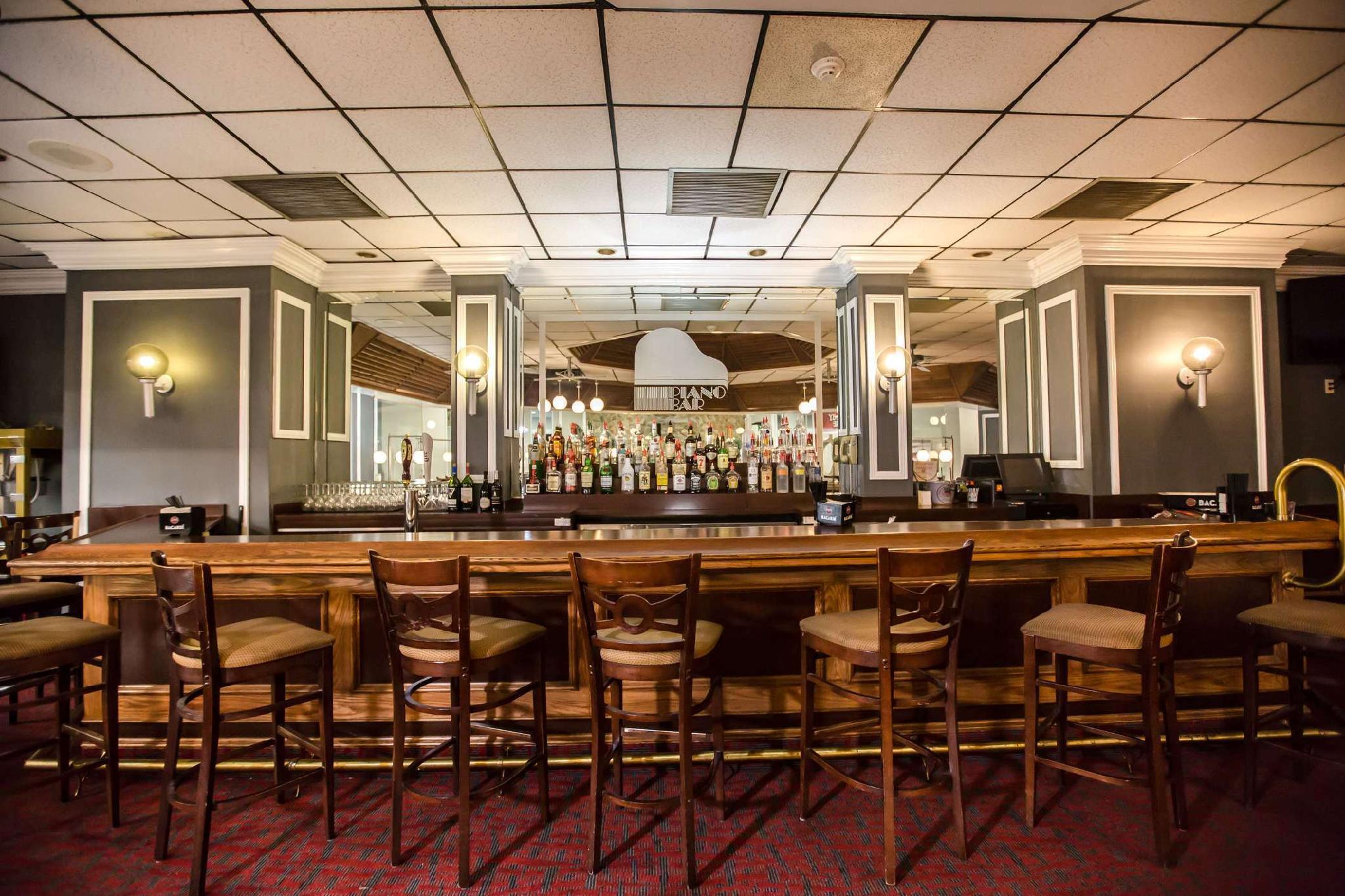 Ramada By Wyndham & Conference Center